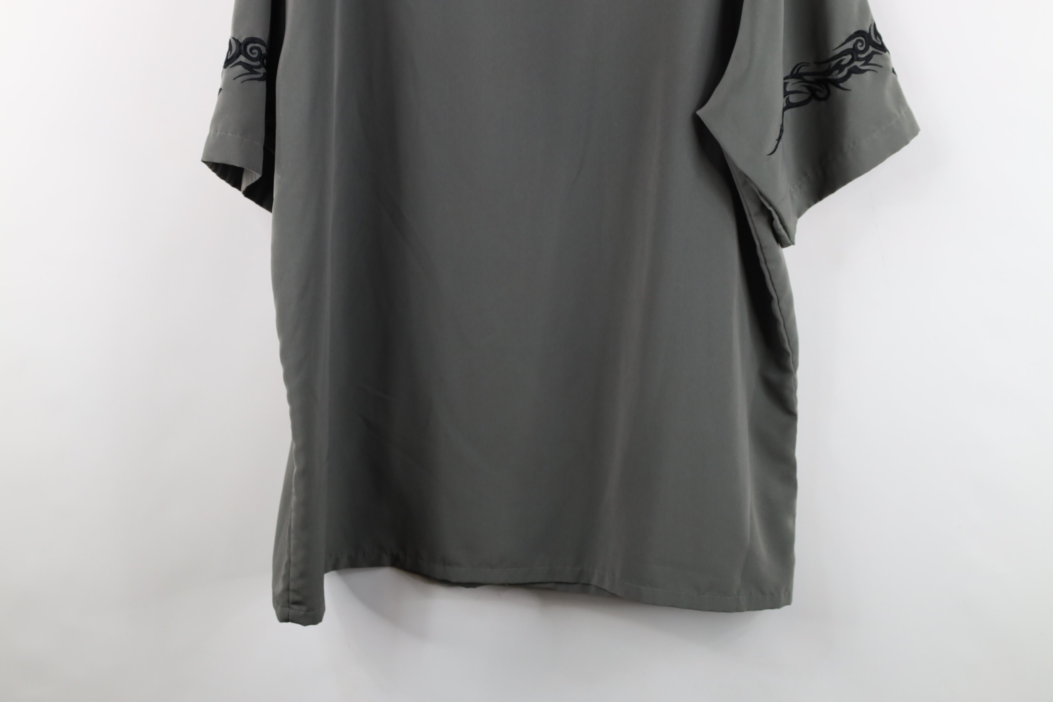 Vintage Vintage 90s Y2K Streetwear Collar Casino Poker Button Shirt Size US L / EU 52-54 / 3 - 13 Thumbnail