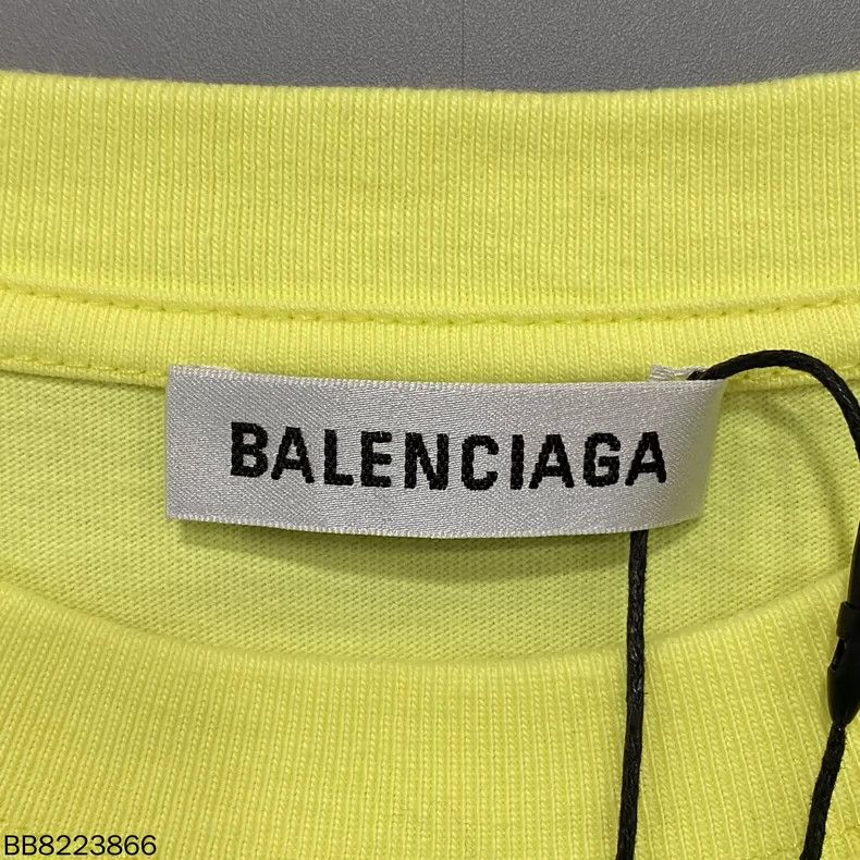 Balenciaga Balenciaga CREW Letter Short Sleeve 2502-Nextarrow Size US XL / EU 56 / 4 - 6 Thumbnail