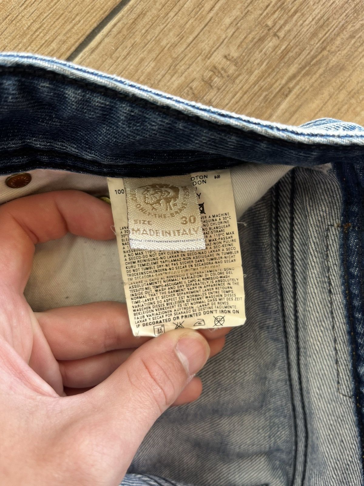 Diesel Vintage Diesel Denim Jean Size 30 Size US 30 / EU 46 - 6 Thumbnail
