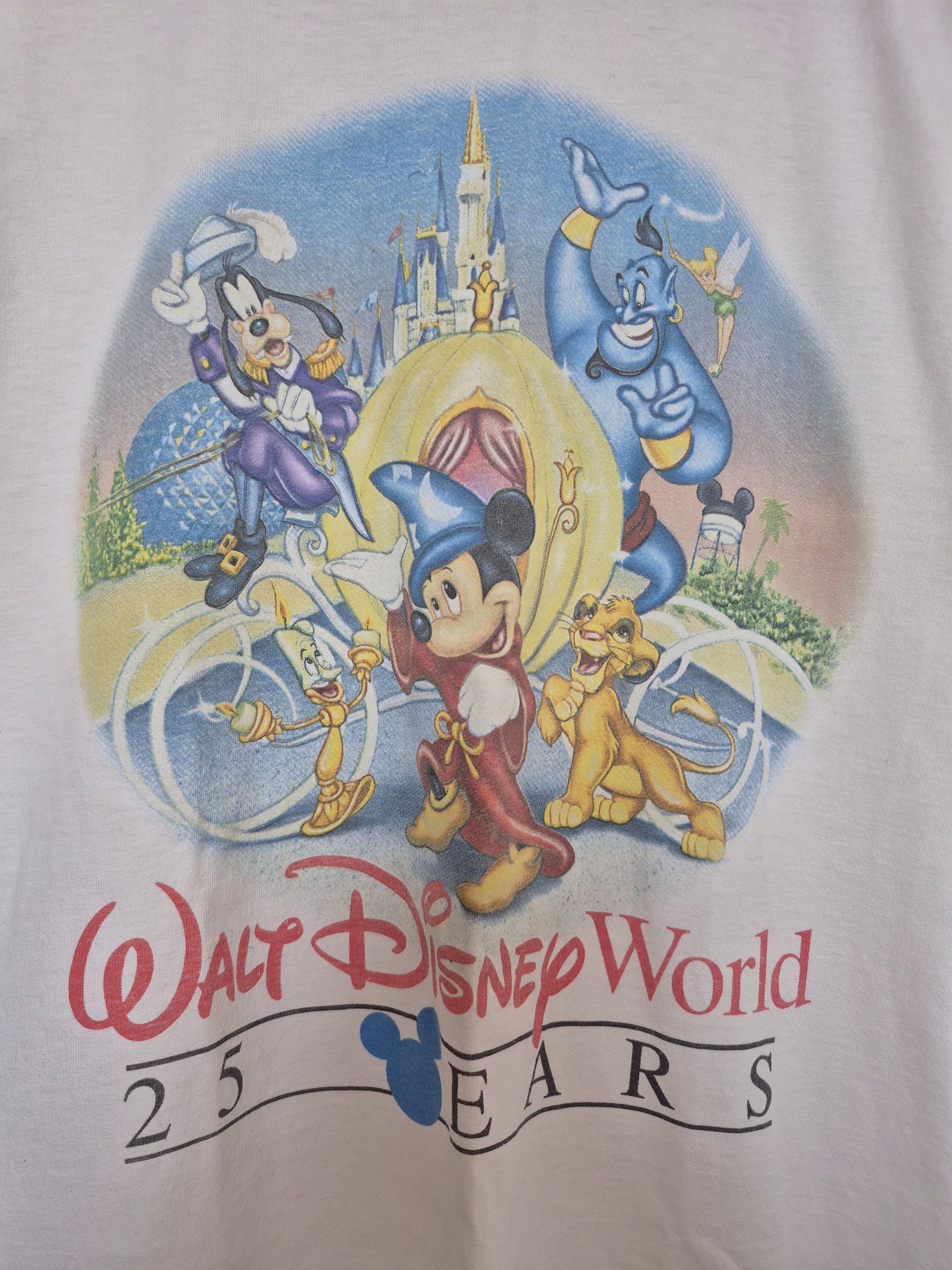Vintage Vintage 1996 Walt Disney World 25 Years T-Shirt Size US M / EU 48-50 / 2 - 3 Thumbnail