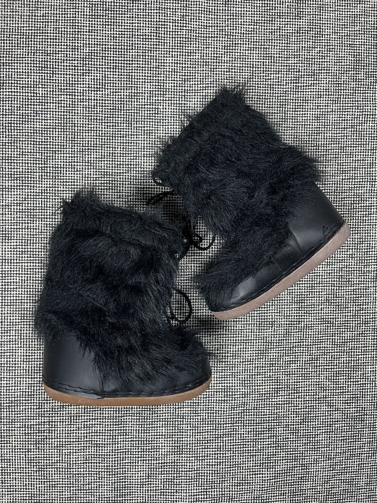 vintage yeti faux fur moon boots avant garde