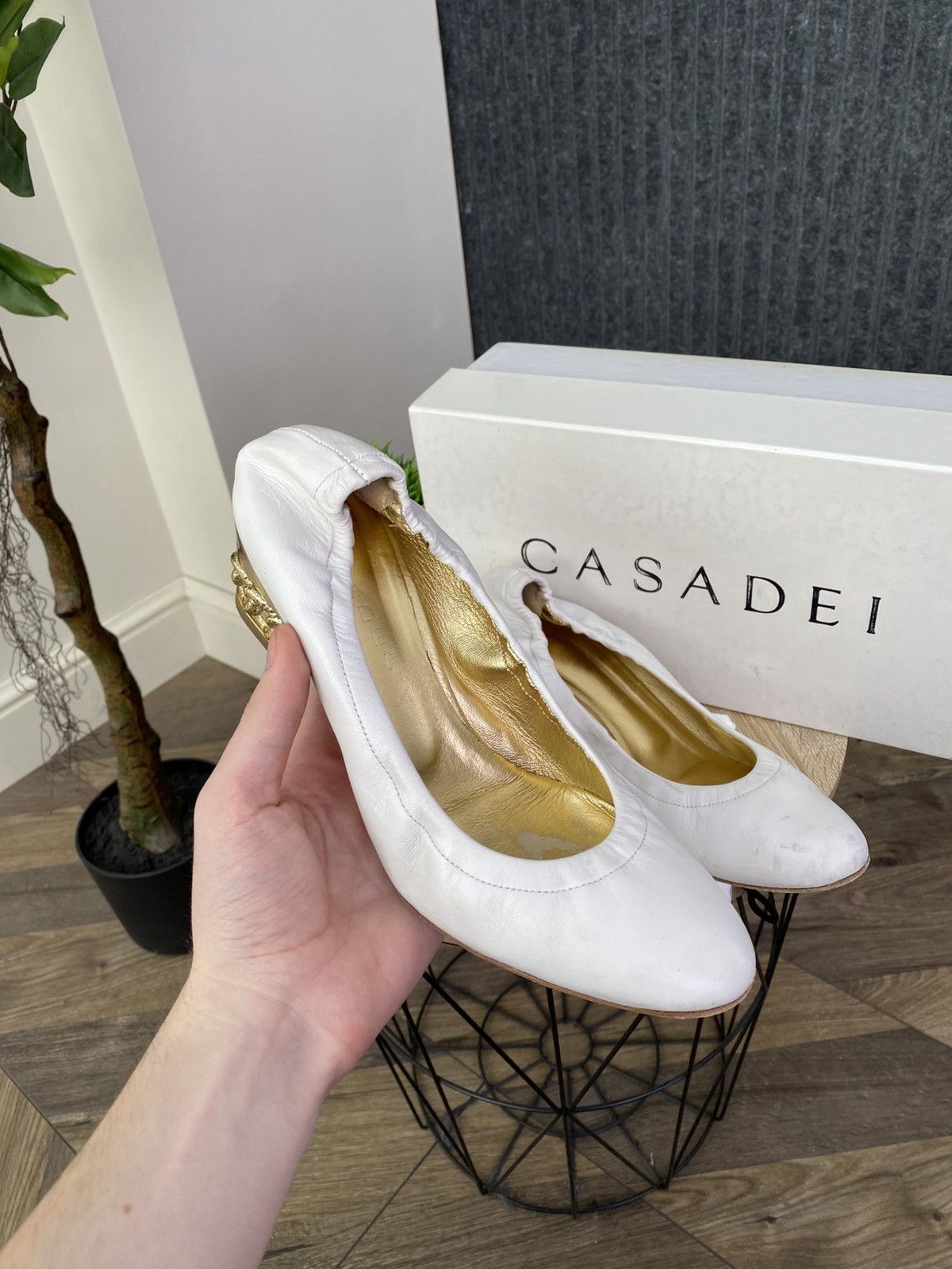 Casadei Casadei White Leather Ballet Flats Gold Heel Slip On Size US 9 / IT 39 - 4 Thumbnail