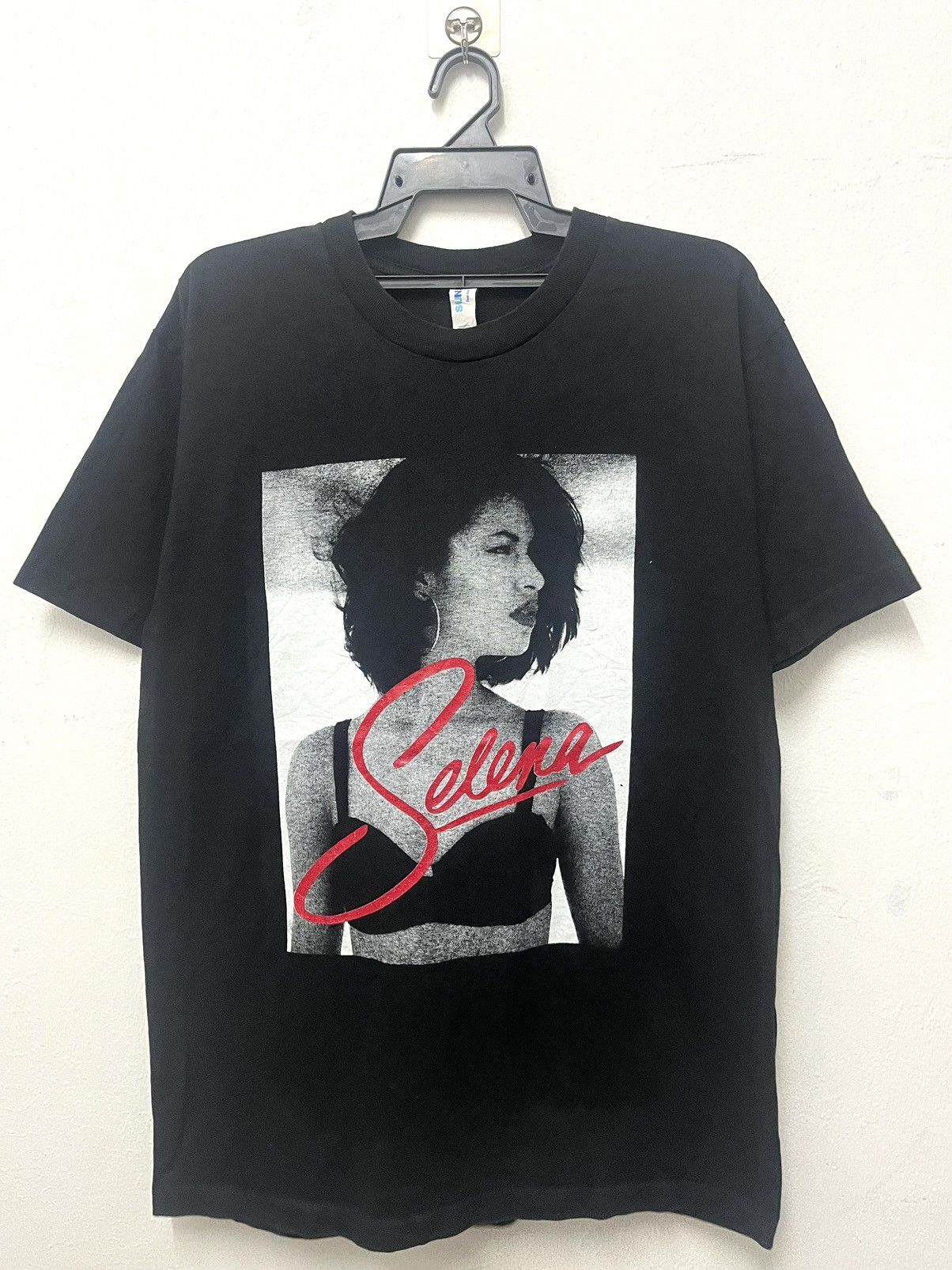 Vintage Vintage 90’s Selena Movie Tee Size US L / EU 52-54 / 3 - 1 Thumbnail