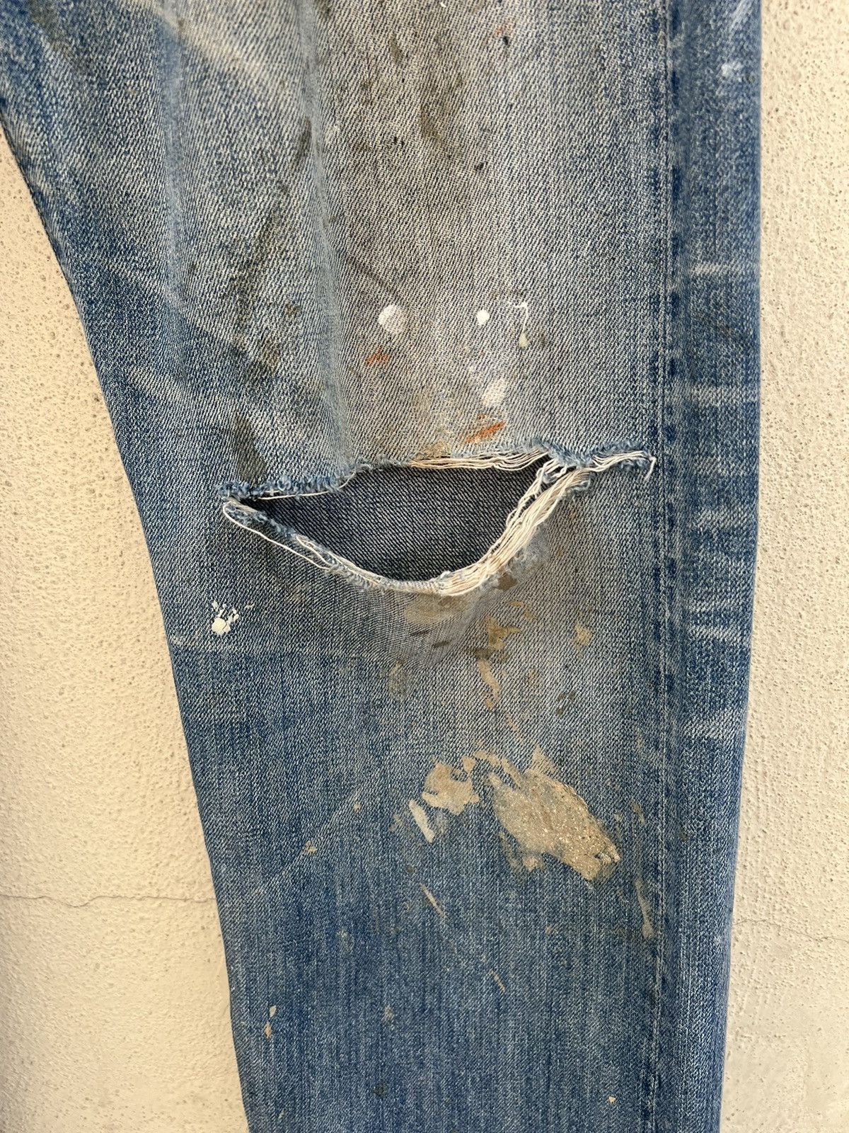 Levi's Vintage Clothing Dirty Mud 2005 LVC Levi’s 501 Big E Rip Denim Selvedge Jeans Size US 35 - 12 Thumbnail