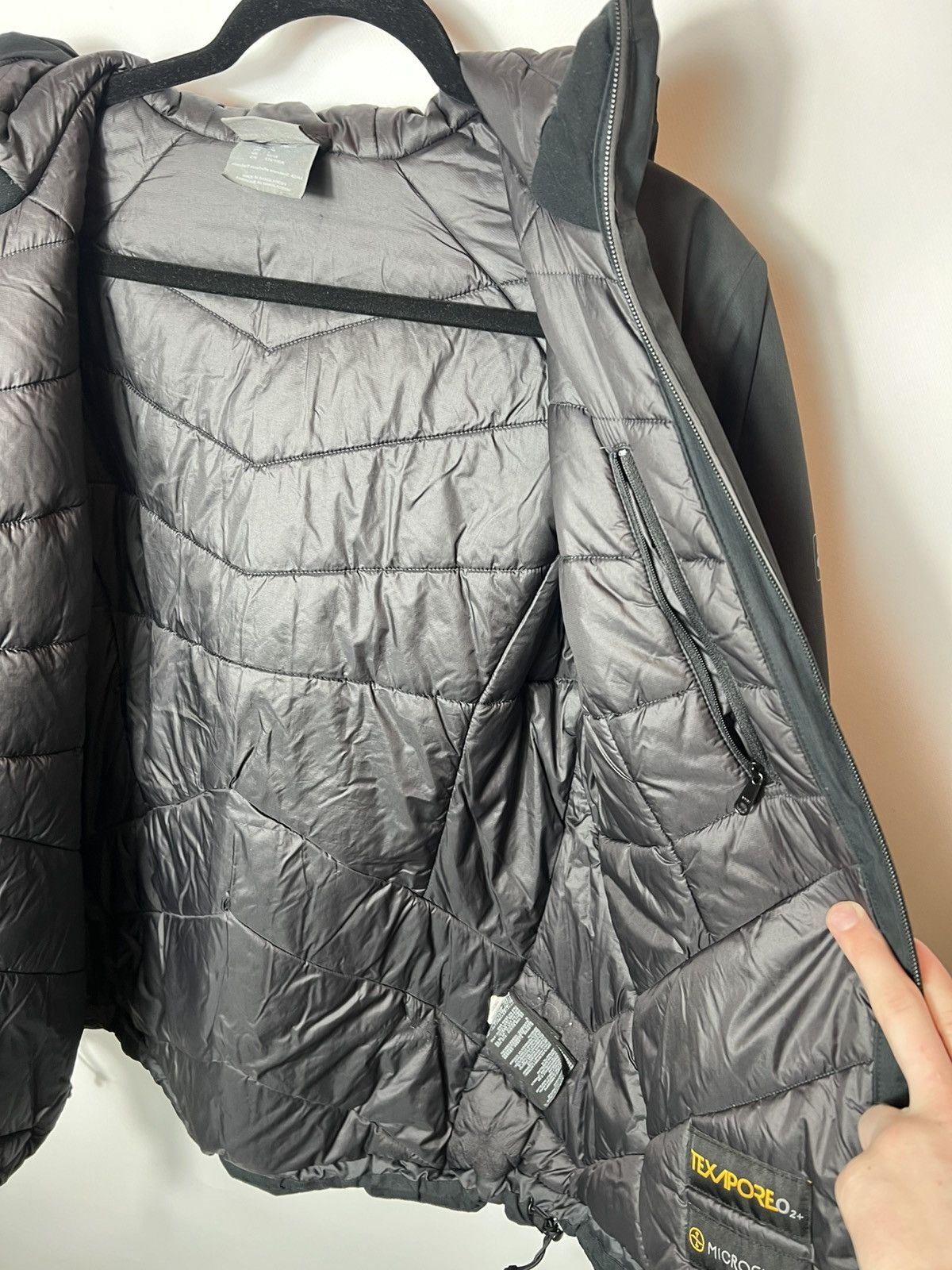 Jack Wolfskin Vintage streetwear outdoor Jack Wolfskin Argon Storm Jacket Size L / US 10 / IT 46 - 9 Thumbnail