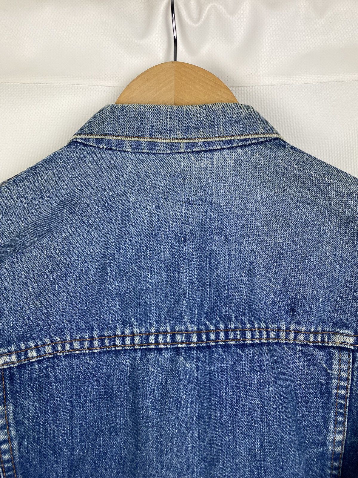Levi's VTG 80s Levis Type 3 men’s denim trucker jacket size ~ M Size US M / EU 48-50 / 2 - 23 Thumbnail