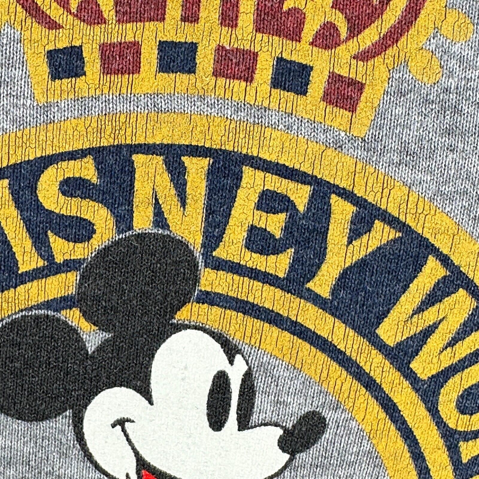 Disney Vintage Walt Disney World T-Shirt Mens Small Heather Gray Size US S / EU 44-46 / 1 - 10 Thumbnail