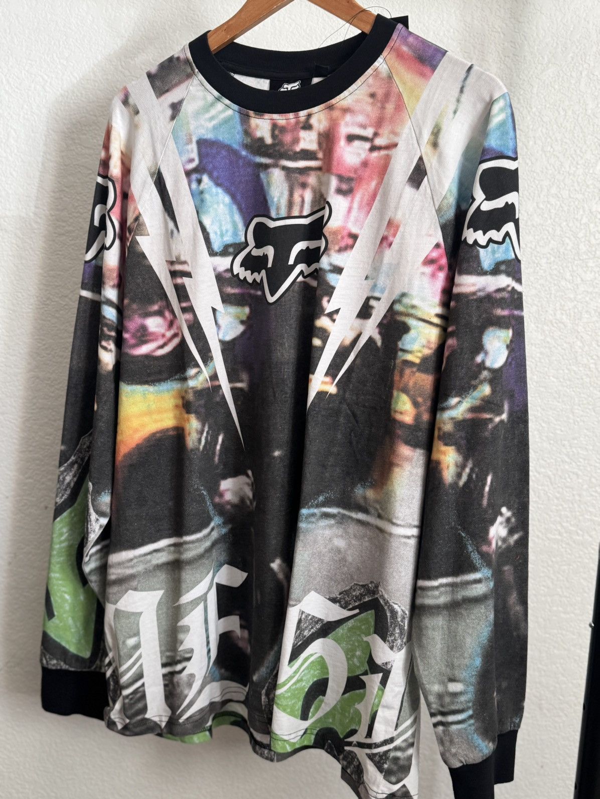 Supreme Supreme x Fox Racing Jersey – Black/White (Size Large) Size US L / EU 52-54 / 3 - 1 Thumbnail