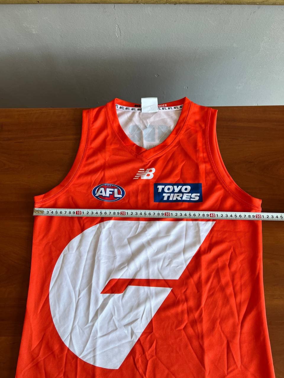 New Balance NEW! 2025 GWS GIANTS AWAY RUGBY TANK TOP JERSEY ISC SIZE M Size US M / EU 48-50 / 2 - 14 Thumbnail