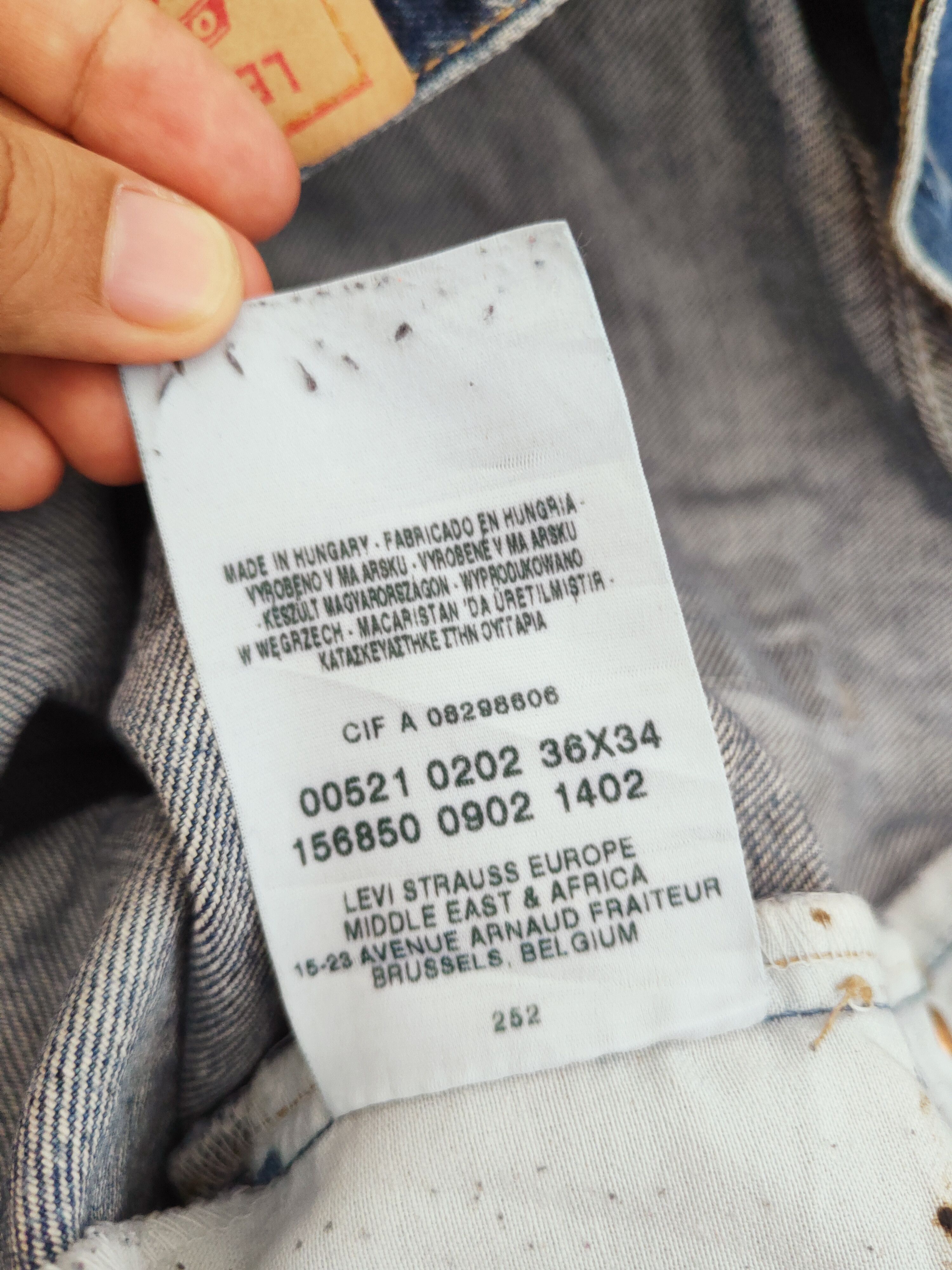 Levi's Levi's Dark Blue Distressed Ripped Jeans #S2702 Size US 35 - 17 Thumbnail