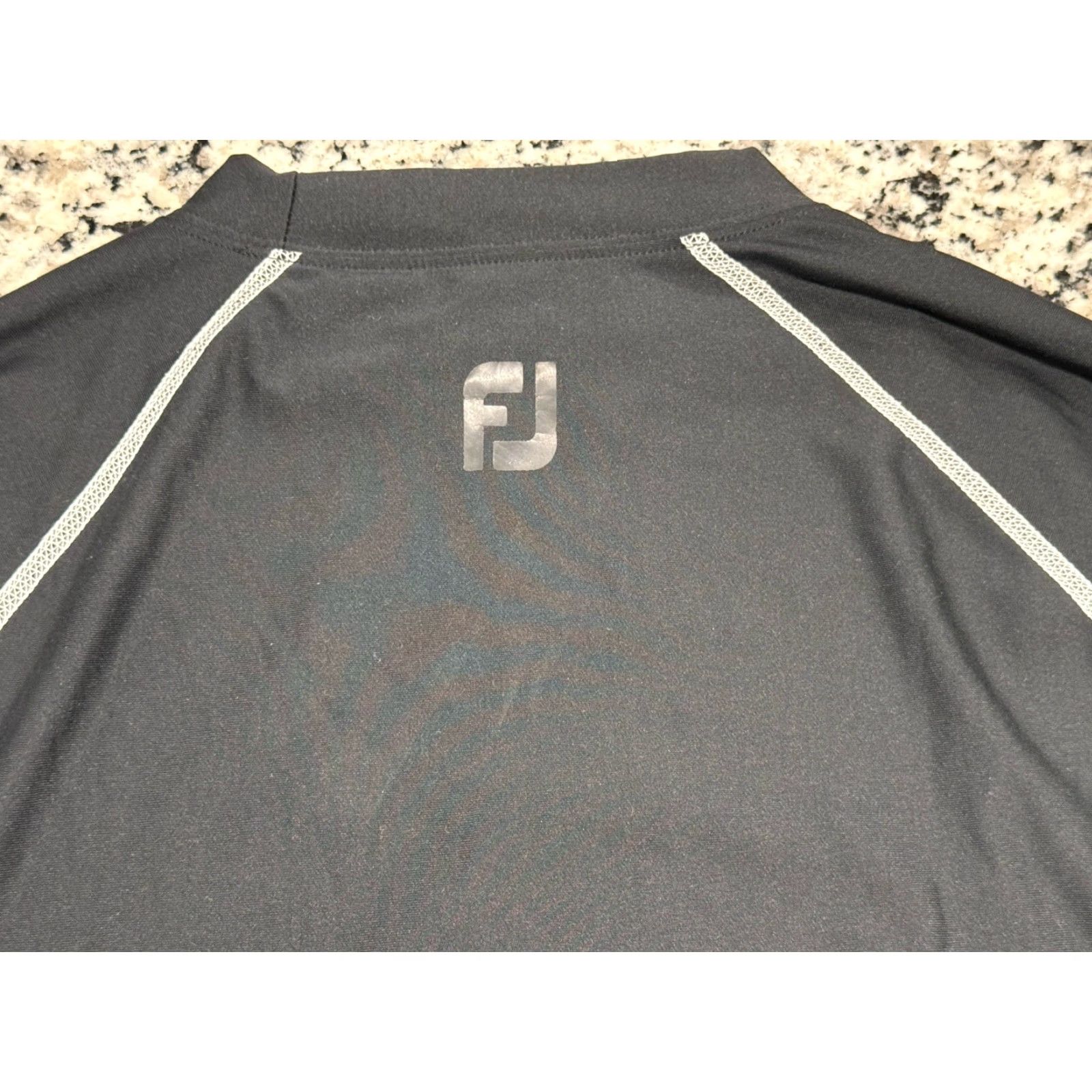 Footjoy FootJoy Shirt Men L Black Thermal Base Layer Long Sleeve Pullover Crew Neck Golf Activewear Size US L / EU 52-54 / 3 - 5 Thumbnail