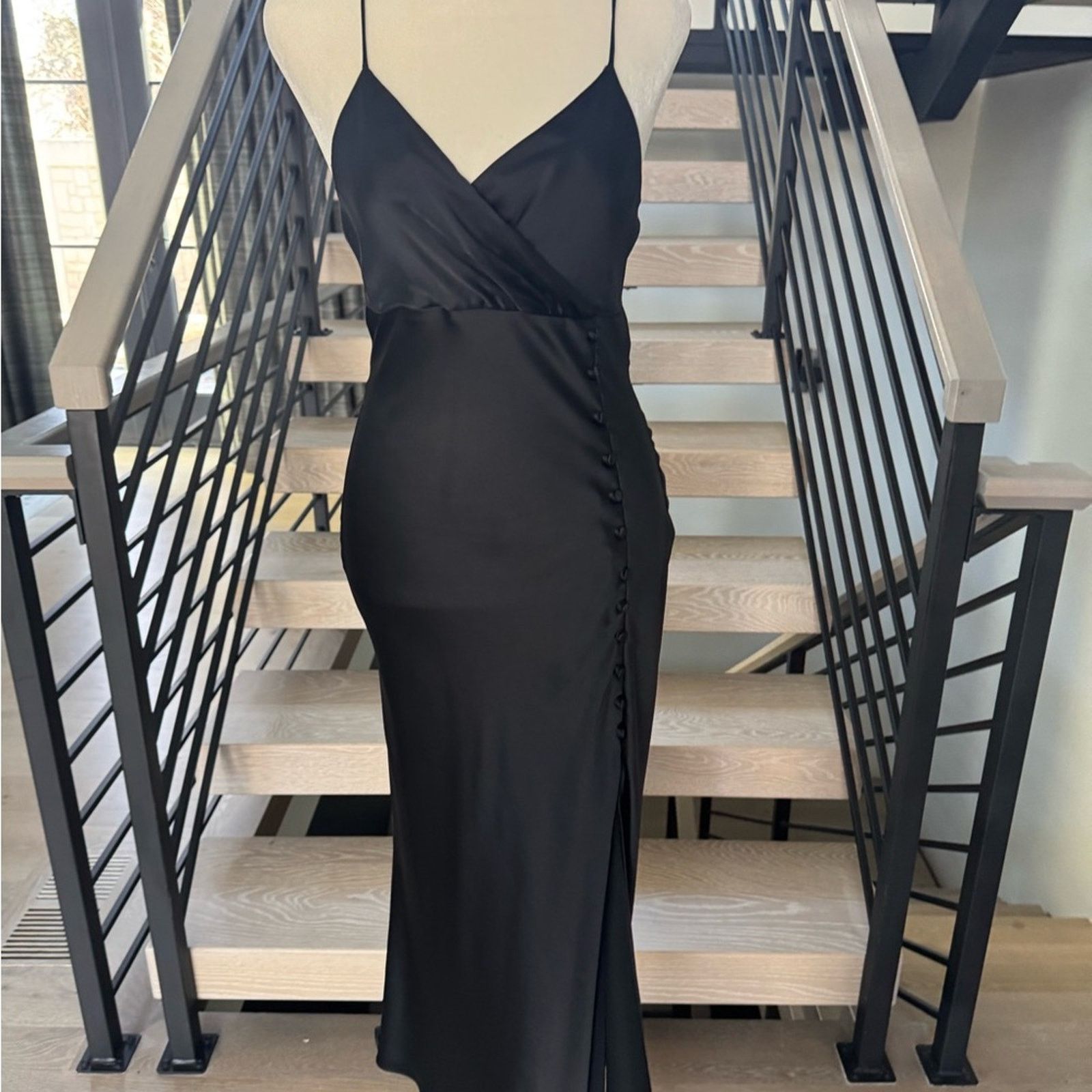 Zara New Zara Chic Black Maxi Dress with Button Detail size XS Size XS / US 0-2 / IT 36-38 - 12 Thumbnail