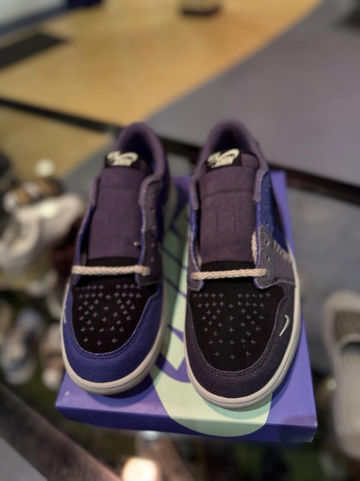 Jordan Brand 10.5M Zion Williamson x Air Jordan 1 Low OG Voodoo Alternate Size US 10.5 / EU 43-44 - 8 Thumbnail