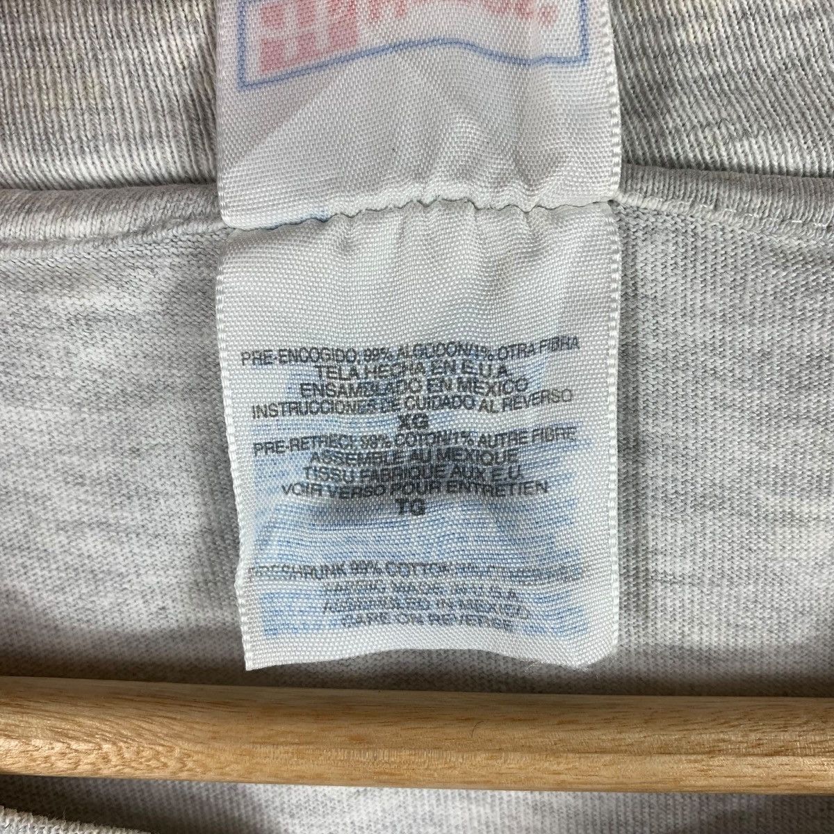 Hanes Vintage 90s Hanes Beefy-T Outer Banks Catch and Release Tee Size US XL / EU 56 / 4 - 10 Thumbnail