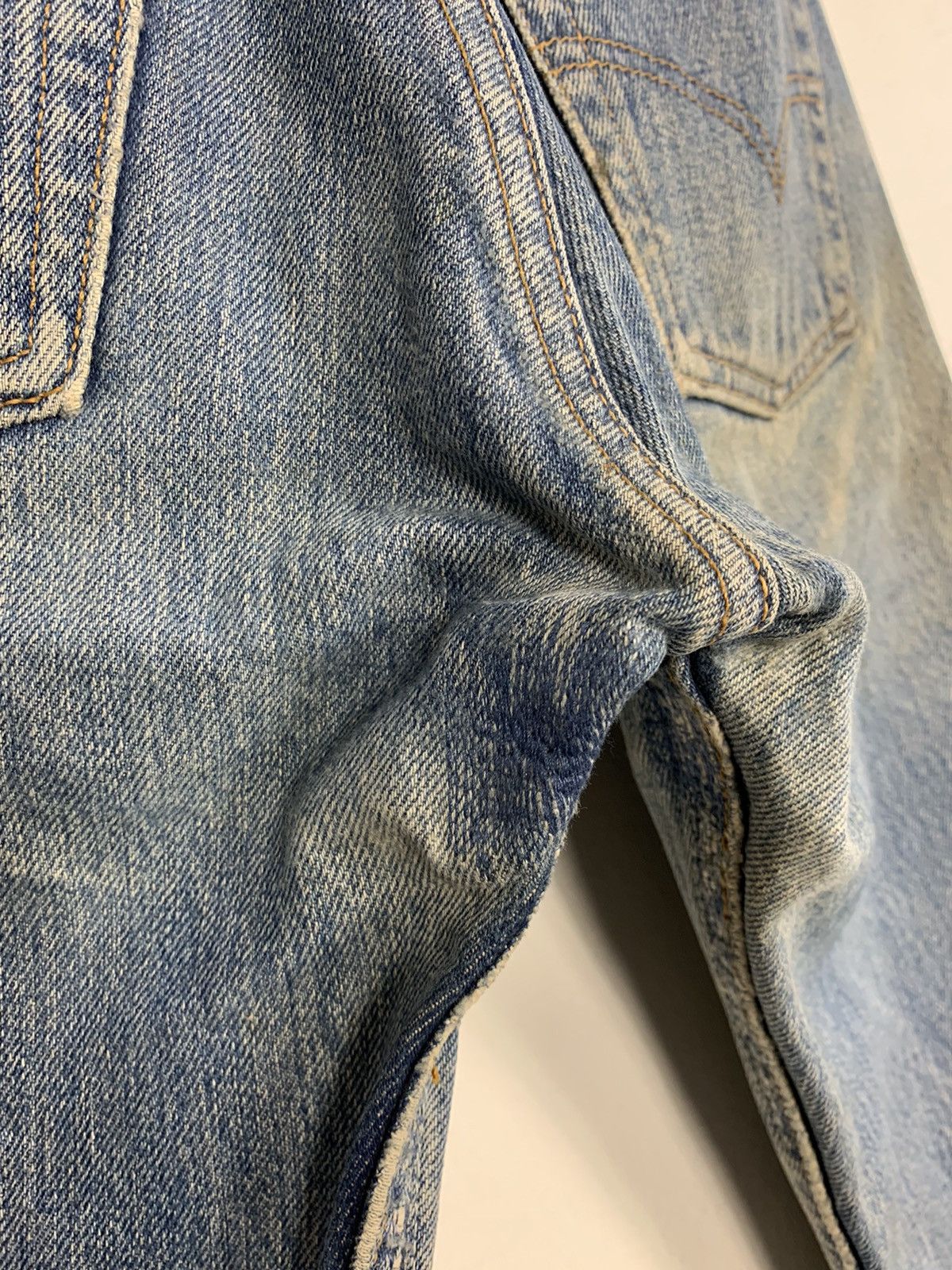 Levi's Vintage Clothing 90s Levi’s Strauss Lot 501 Buttonfly Denim Beauty Fade Size 26" / US 2 / IT 38 - 23 Thumbnail