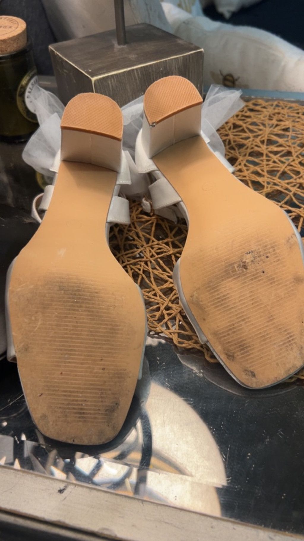The Unbranded Brand Women's Unbranded White Block Heel Sandals w Bows Size 6.5 Size US 6.5 / IT 36.5 - 6 Thumbnail