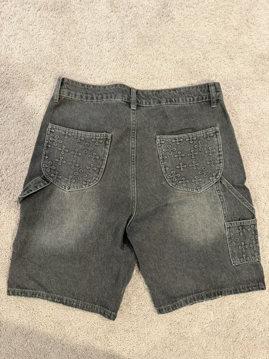 Plus One Clothing Plus one hart jorts Size US 32 / EU 48 - 3 Thumbnail