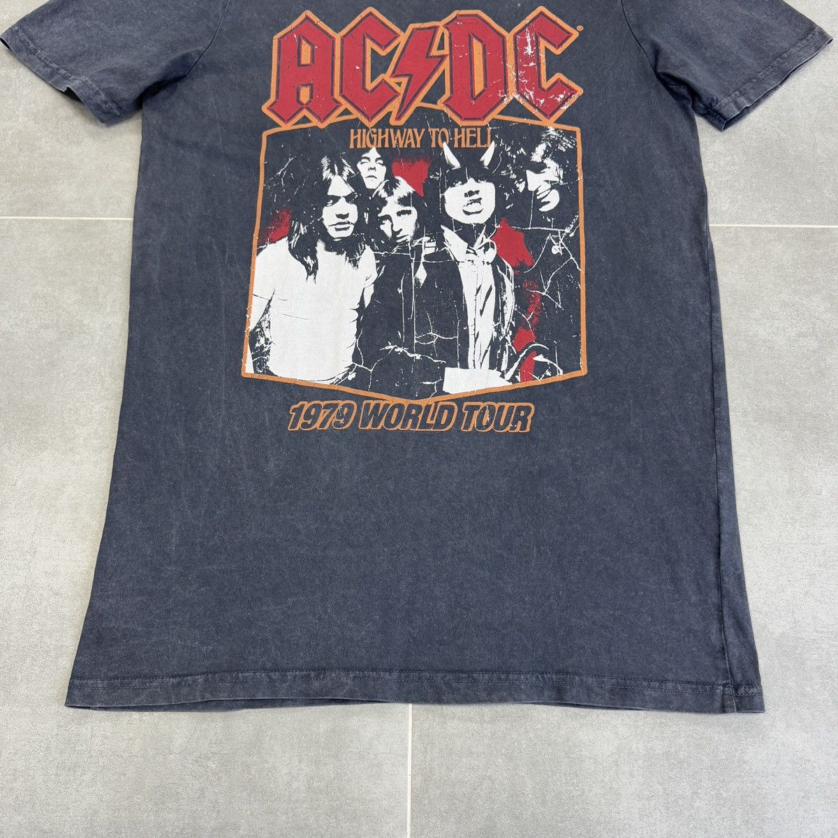 AC/DC × Band Tees AC/DC Highway To Hell 1979 World Tour Retro T-Shirt Size M Size US M / EU 48-50 / 2 - 3 Thumbnail