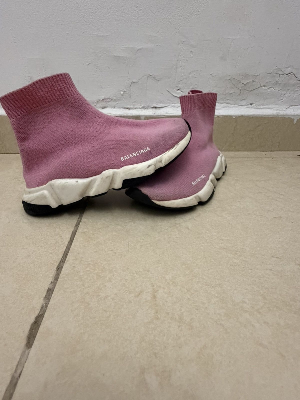 Balenciaga Balenciaga Speed Trainer Pink – Pre-Owned – Good Condition Size US 4 / IT 34 - 8 Thumbnail