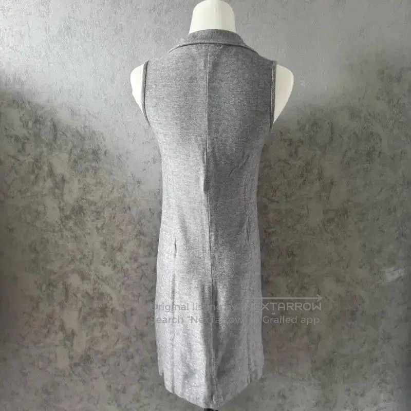 Burberry Burberry Sleeveless Gray Dress for Women. Size M / US 6-8 / IT 42-44 - 5 Thumbnail