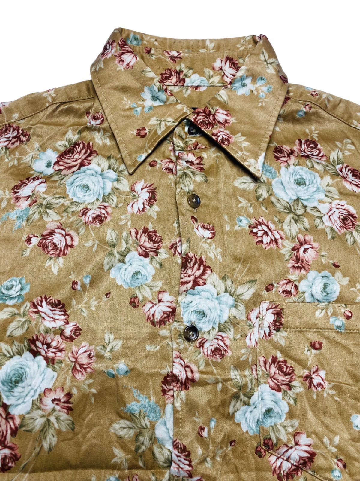If Six Was Nine 2000s Tornado Mart - Rose Fantasy Shiny Button Shirt Size US L / EU 52-54 / 3 - 2 Thumbnail