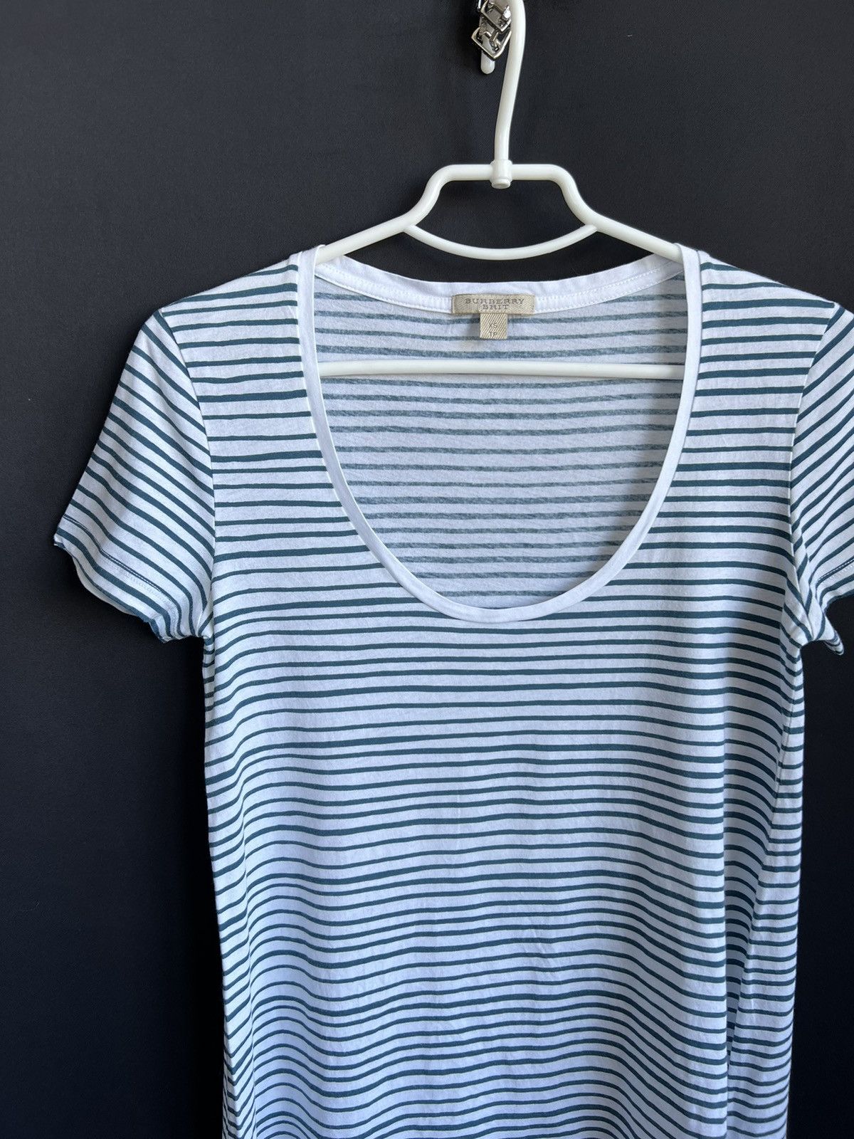 Burberry Burberry Brit Women’s T-Shirt White/Bleu Cotton Size XS Size XS / US 0-2 / IT 36-38 - 9 Thumbnail