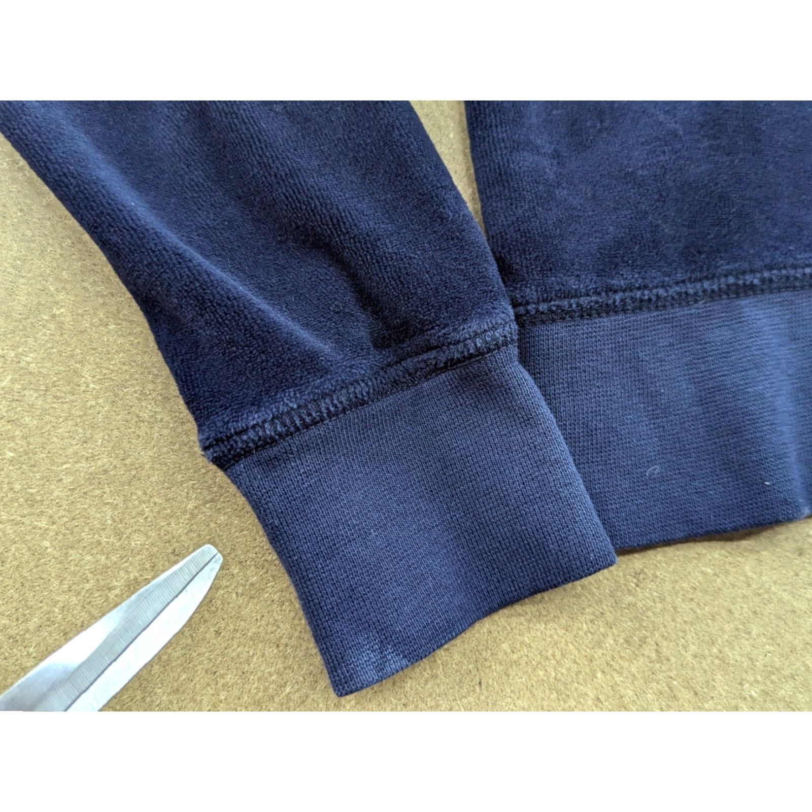 Juicy Couture Juicy Couture Velour Jacket Hoodie Womens Medium M Full Zip Blue Jacket Womens Regular Medium Blue Juicy Couture Velour Jacket Hoodie Full Zip Size S / US 4 / IT 40 - 2 Thumbnail