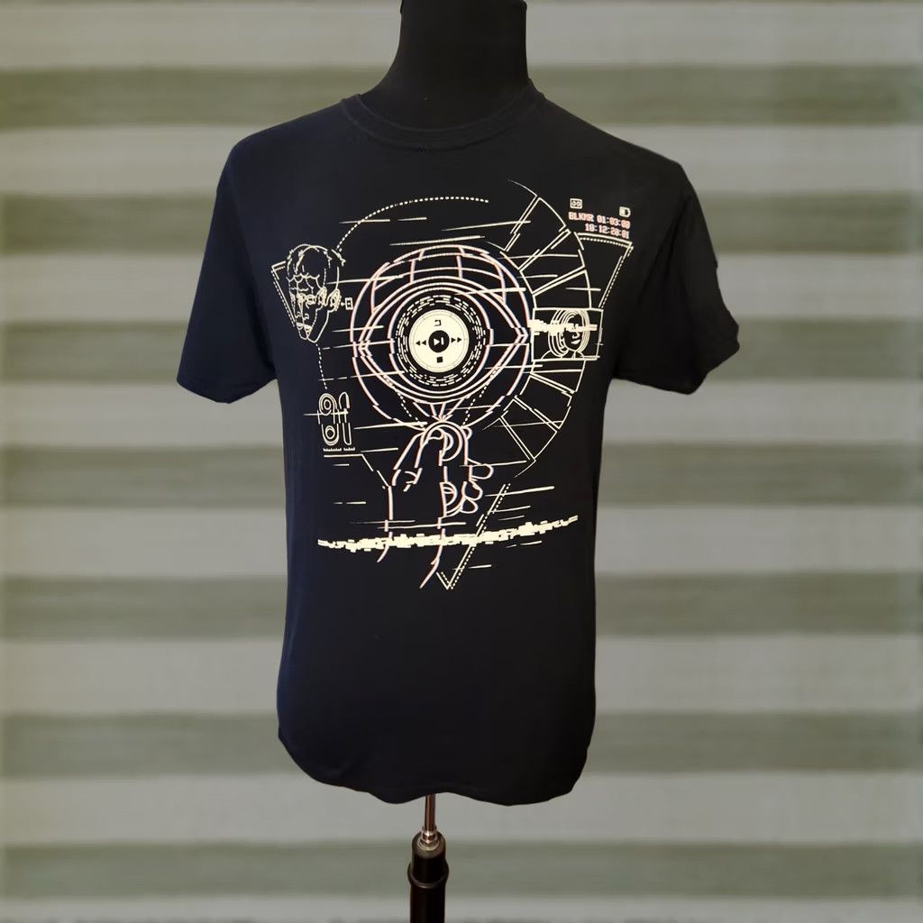 Vintage Loot Crate Netflix Black Mirror Eye Graphic T-Shirt Men's Size Medium Shirt Short Sleeve Crew Neck Black Cotton Graphic Print TV Theme Mens Size M Size US M / EU 48-50 / 2 - 1 Thumbnail