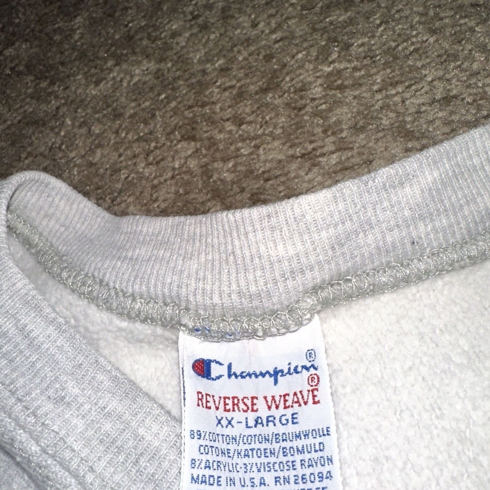 Champion VINTAGE Champion Embroidered Reversible Sweatshirt Mens 2XL Gray 90s Tulane University Reverse Weave Crew Neck Fleece Cotton Size US XXL / EU 58 / 5 - 3 Thumbnail
