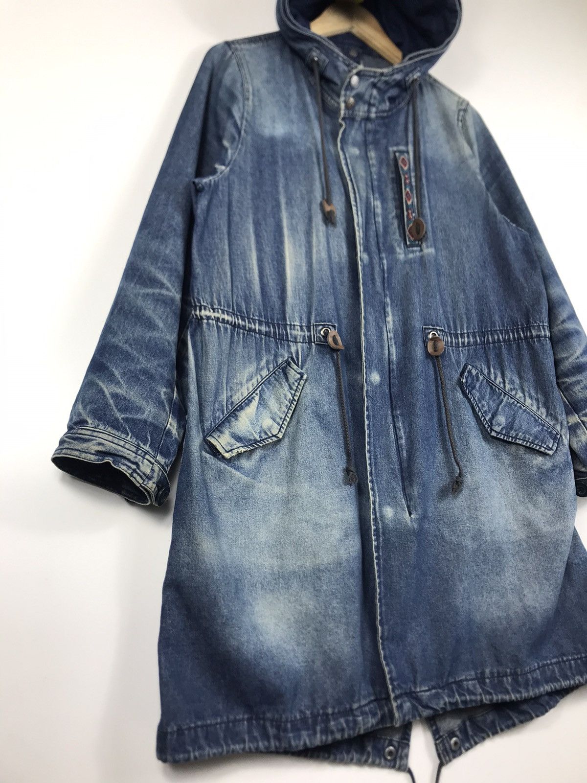 Japanese Brand ⚡️Titicaca Vintage Hooded Denim Ripped Parka Jacket Size M / US 6-8 / IT 42-44 - 2 Thumbnail
