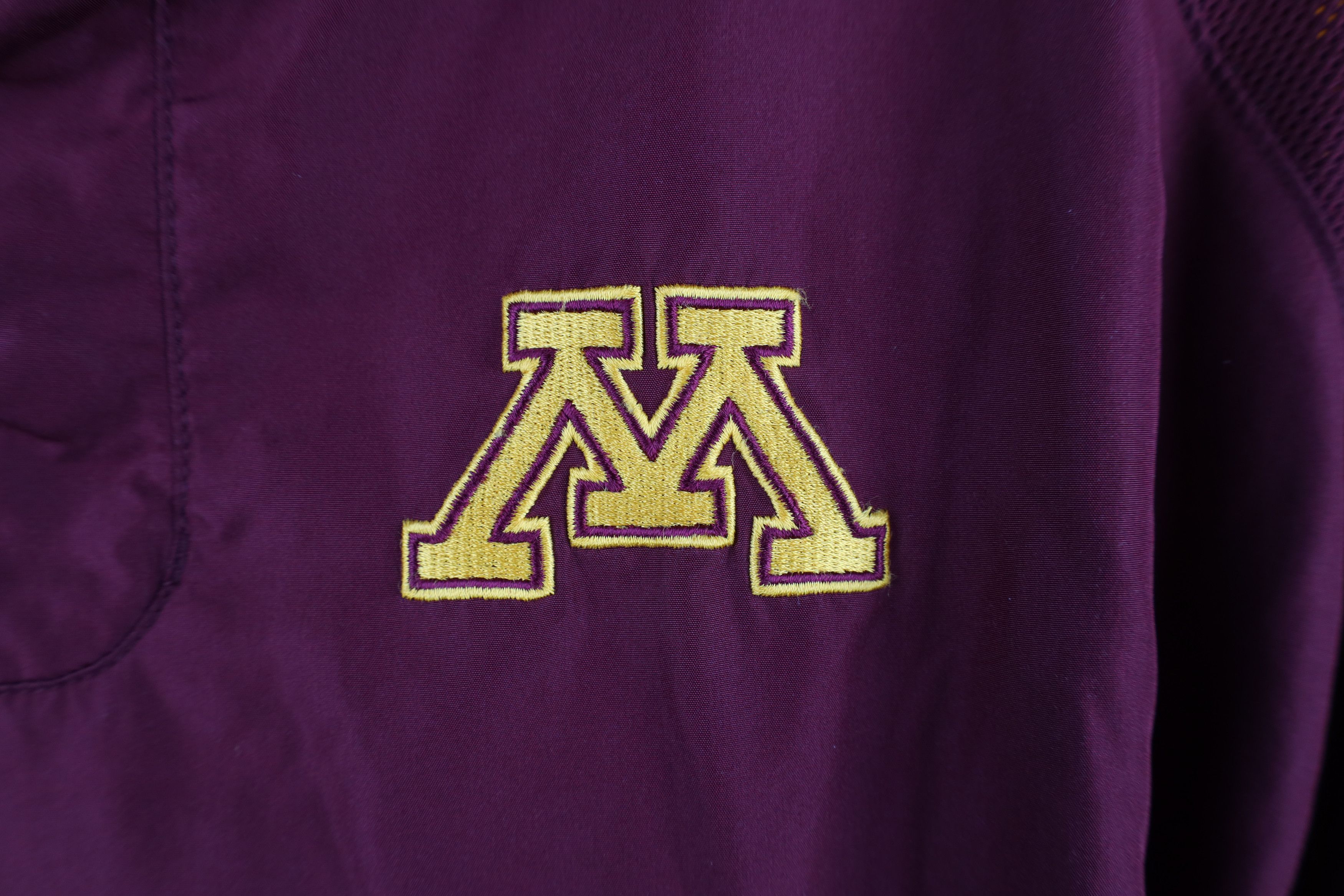 Nike × Vintage Nike University of Minnesota Short Sleeve Windbreaker Jacket Size US S / EU 44-46 / 1 - 4 Thumbnail