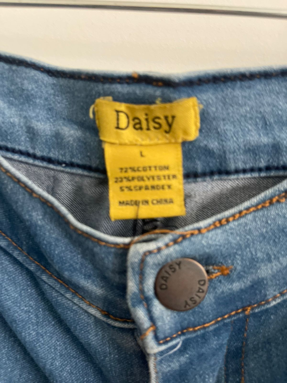 Other Daisy Denim Shorts Size 36" / US 14 / IT 50 - 2 Thumbnail