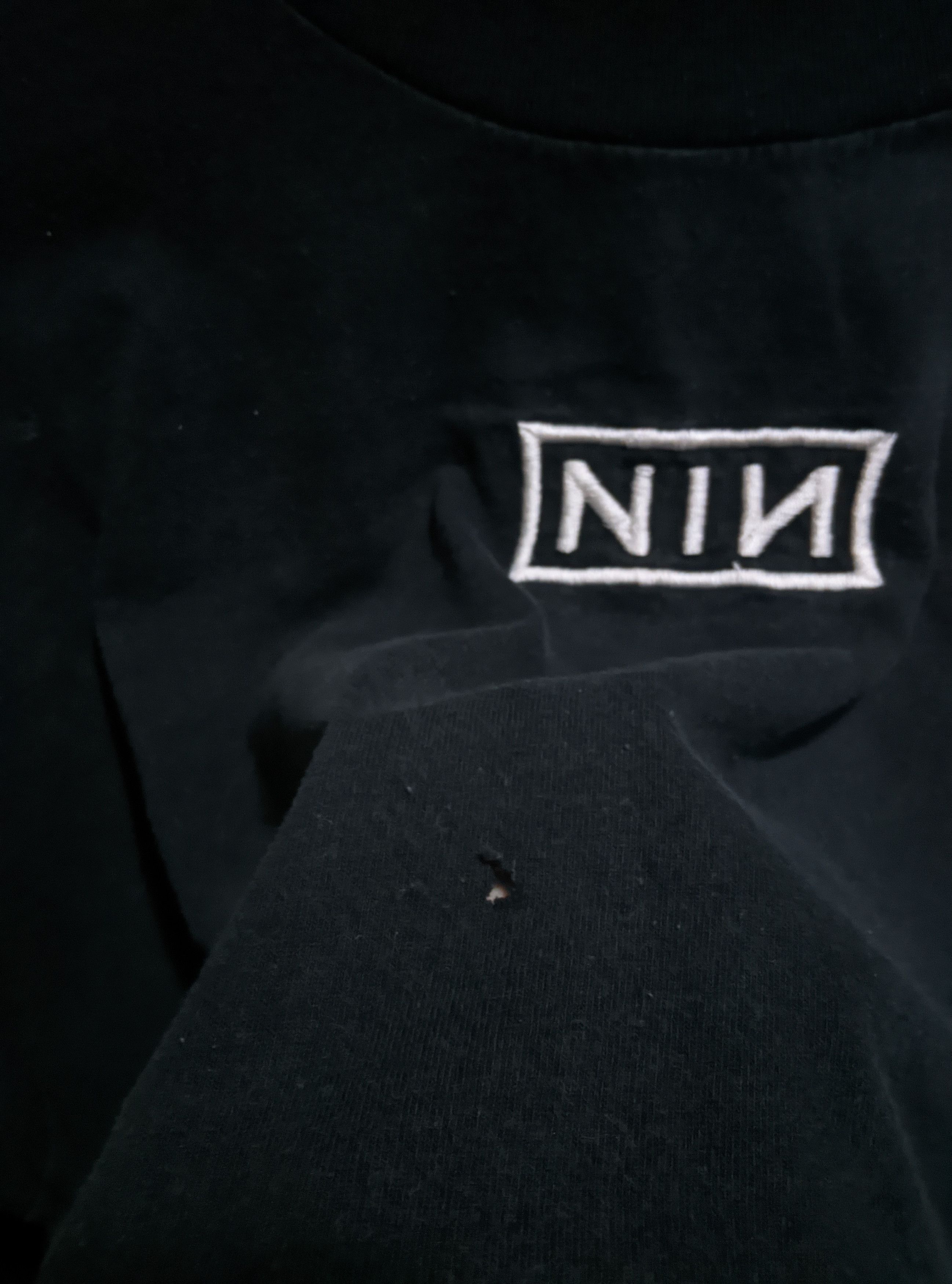 Band Tees Vintage 90s nine inch nails nin industrial metal embroidery Size US XL / EU 56 / 4 - 4 Thumbnail