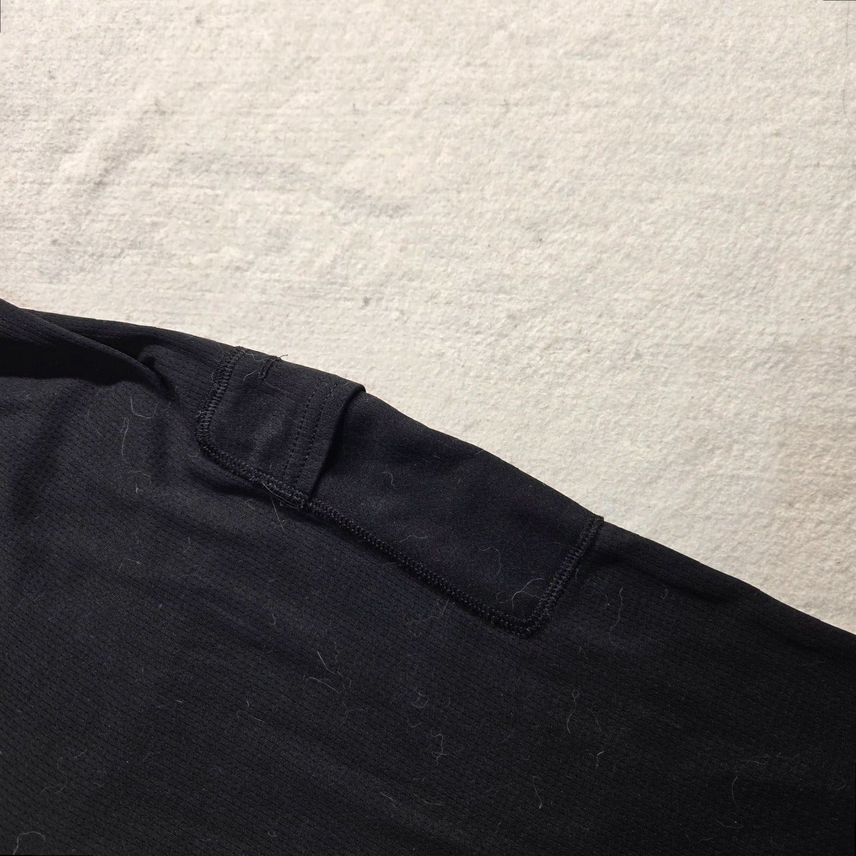 Champion Champion Base Layer Long Sleeve Top Shirt Mens Adult Large Black Size US L / EU 52-54 / 3 - 3 Thumbnail
