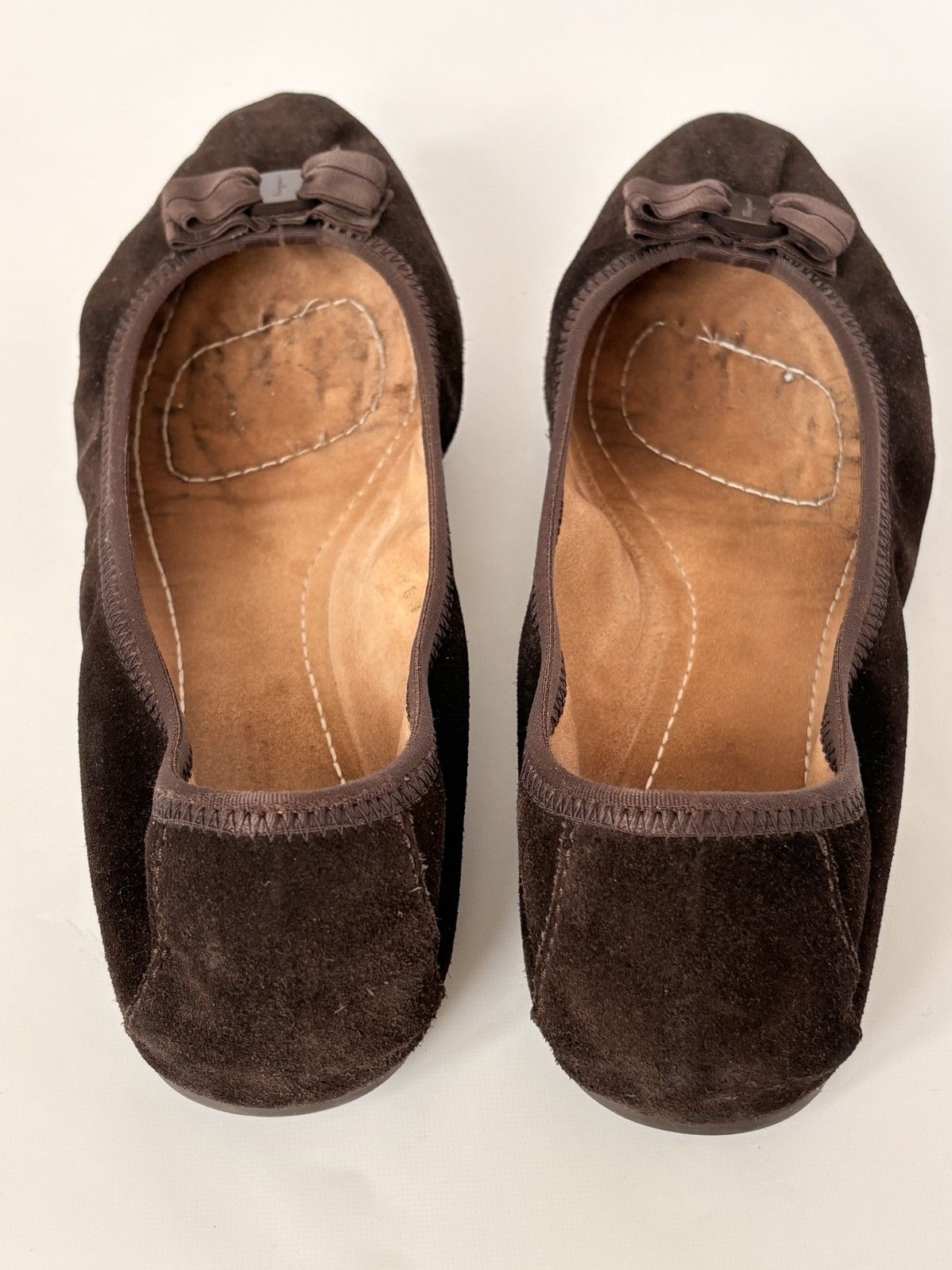 Salvatore Ferragamo Salvatore Ferragamo Brown Suede Ballet Flats Bow 40.5 10 Size US 10 / IT 40 - 7 Thumbnail