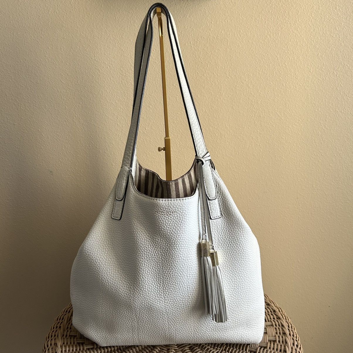 Henri Bendel Henri Bendel White Leather Tote Bag Size ONE SIZE - 1 Thumbnail