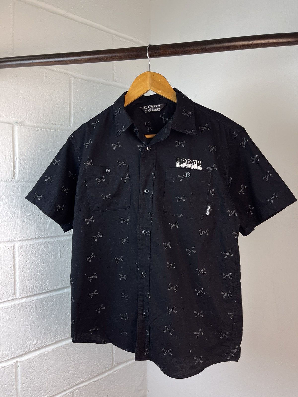 20471120 Cut Rate Skull Overprint Button ups shirt b3 Size US M / EU 48-50 / 2 - 2 Thumbnail
