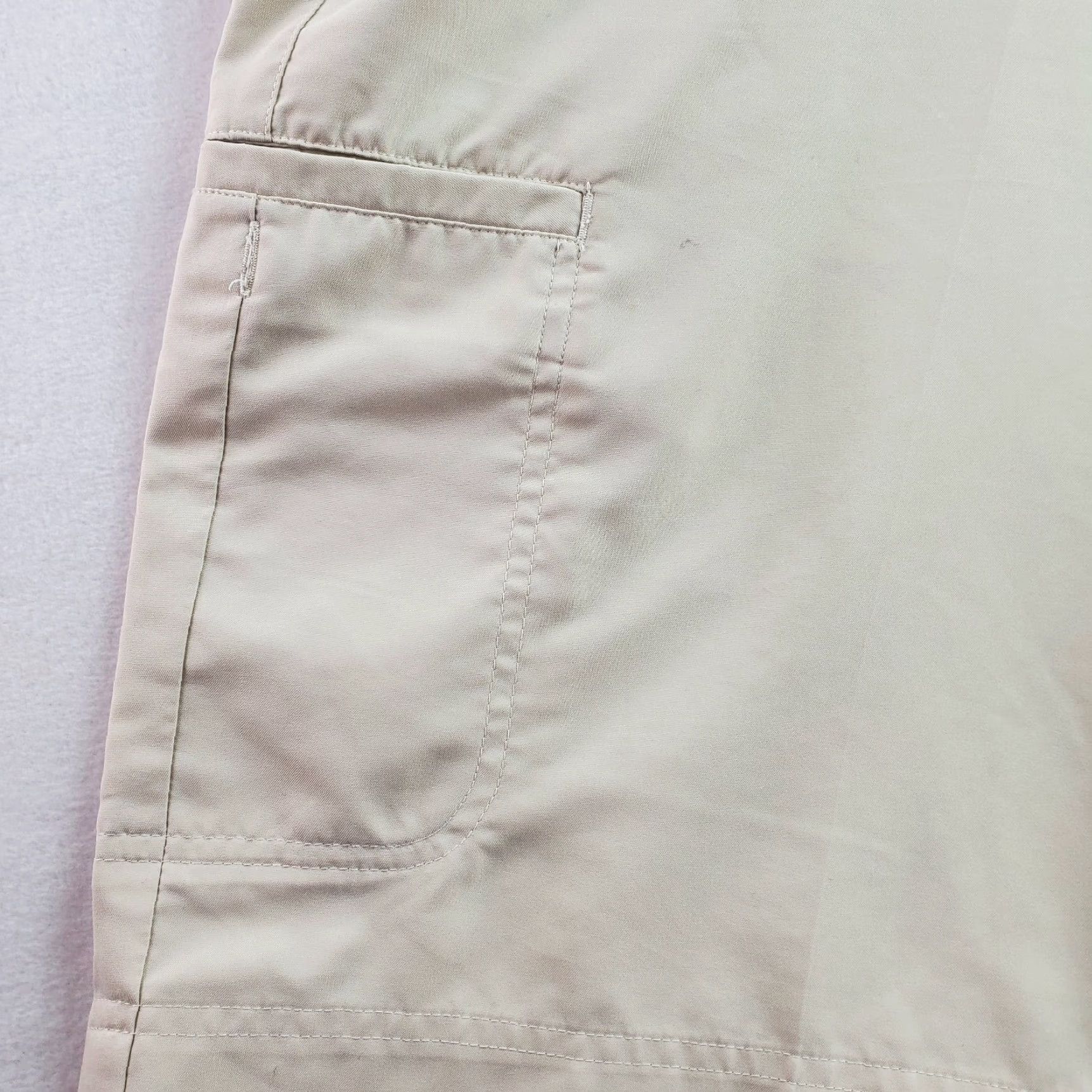 Adidas Adidas Golf Shorts Men 40 Ivory 100% Polyester Pockets Classic Fit Active Casual Size US 40 / EU 56 - 4 Thumbnail
