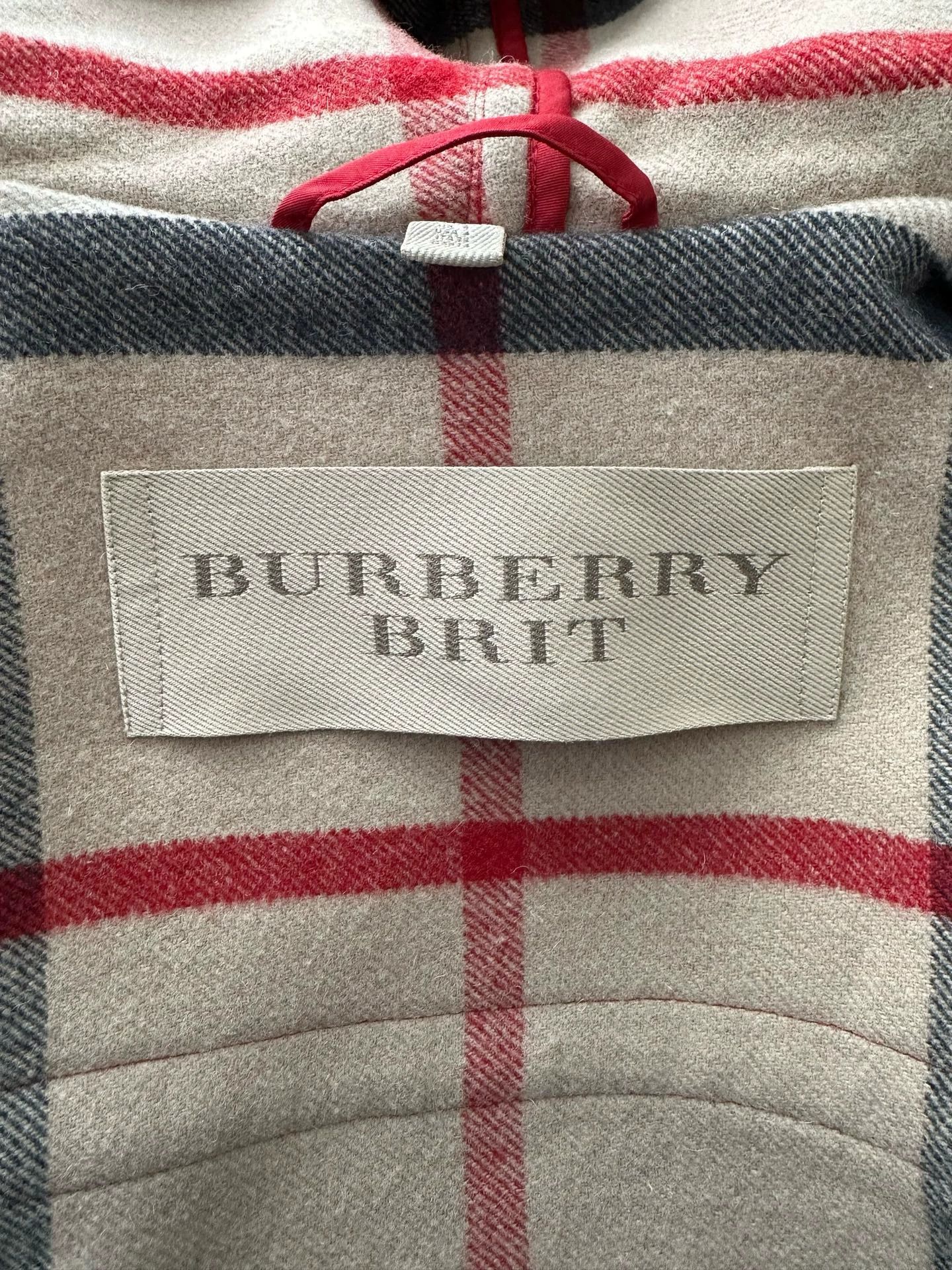 Burberry Burberry plain single-breasted hooded red Wmns UK6 Size M / US 6-8 / IT 42-44 - 7 Thumbnail