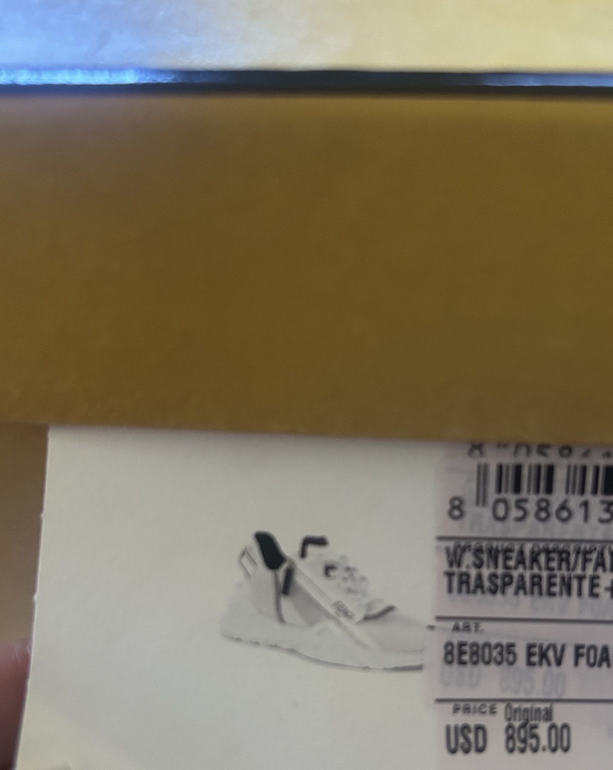 Fendi Fendi Flow Low Top Sneaker size 39 Size US 9 / IT 39 - 9 Thumbnail