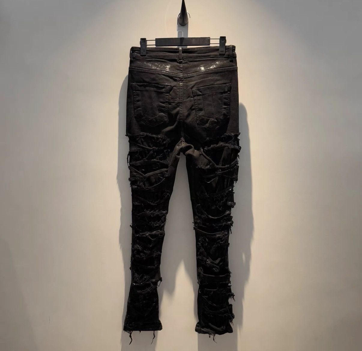 Rick Owens Rick Owens DRKSHDW Distressed Waxed Ripped Long Pants Size US 29 - 4 Thumbnail