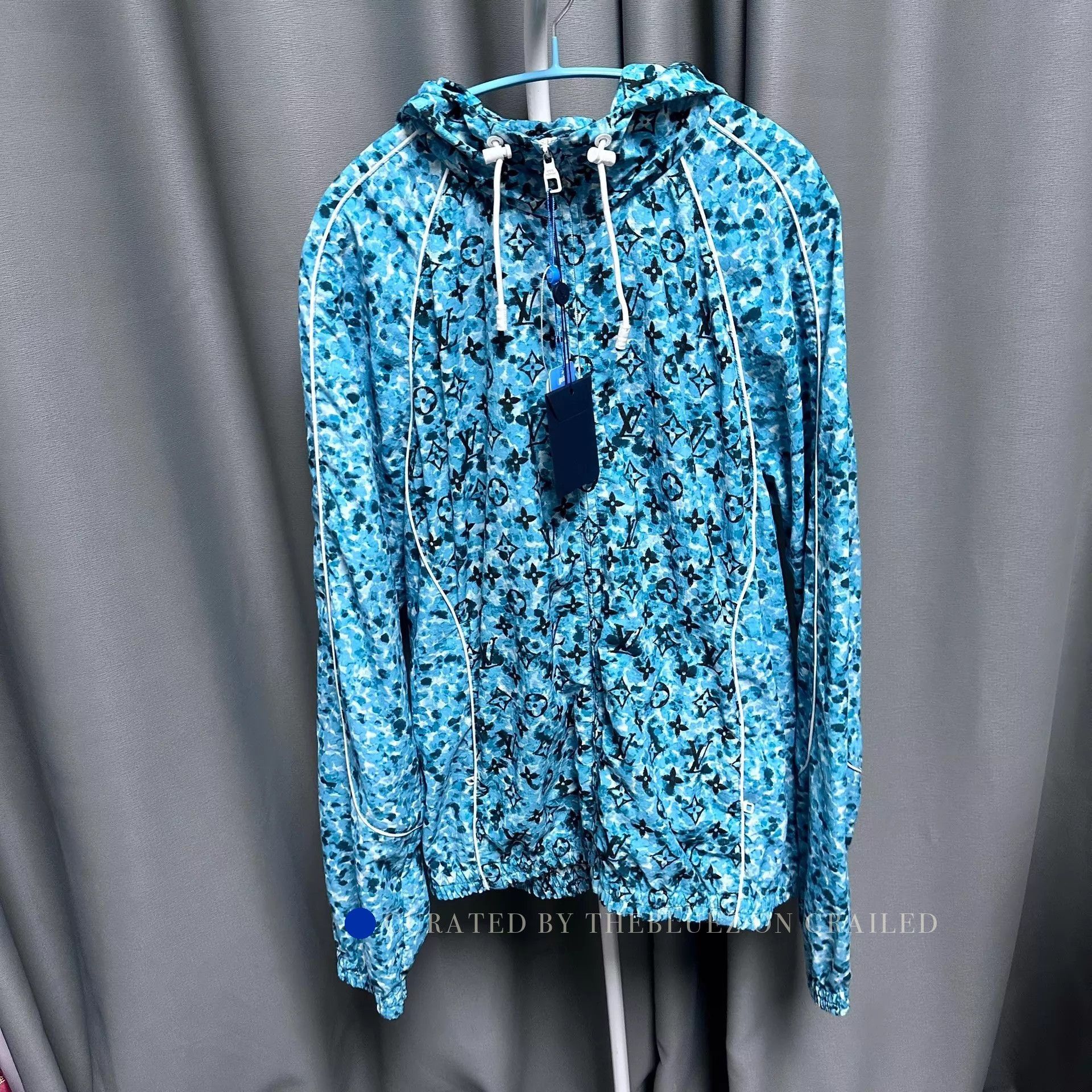 Louis Vuitton Logo All Over Hooded Blue Jacket Size US M / EU 48-50 / 2 - 1 Thumbnail