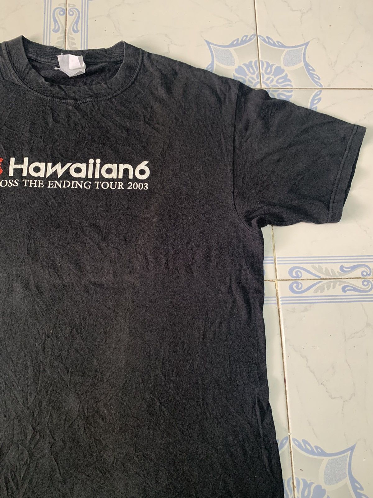 Band Tees Vtg 2003 Hawaiian6 Punk Rock Japan Band Tee Size US L / EU 52-54 / 3 - 4 Thumbnail