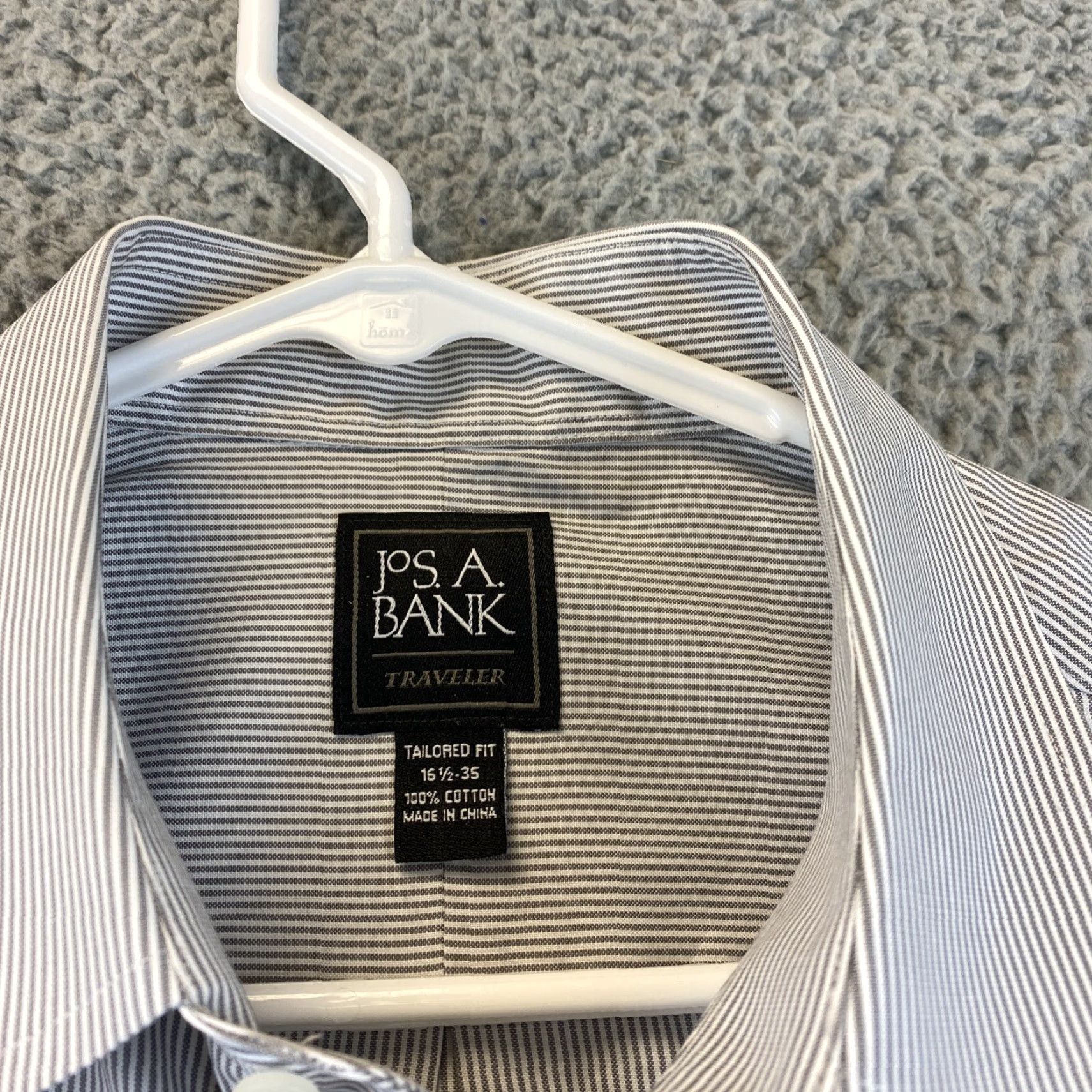 Jos. A. Bank Jos. A. Bank Men's Tailored Fit Gray Button-Up Shirt 16.5 Neck Long Sleeve Business Size US L / EU 52-54 / 3 - 6 Thumbnail