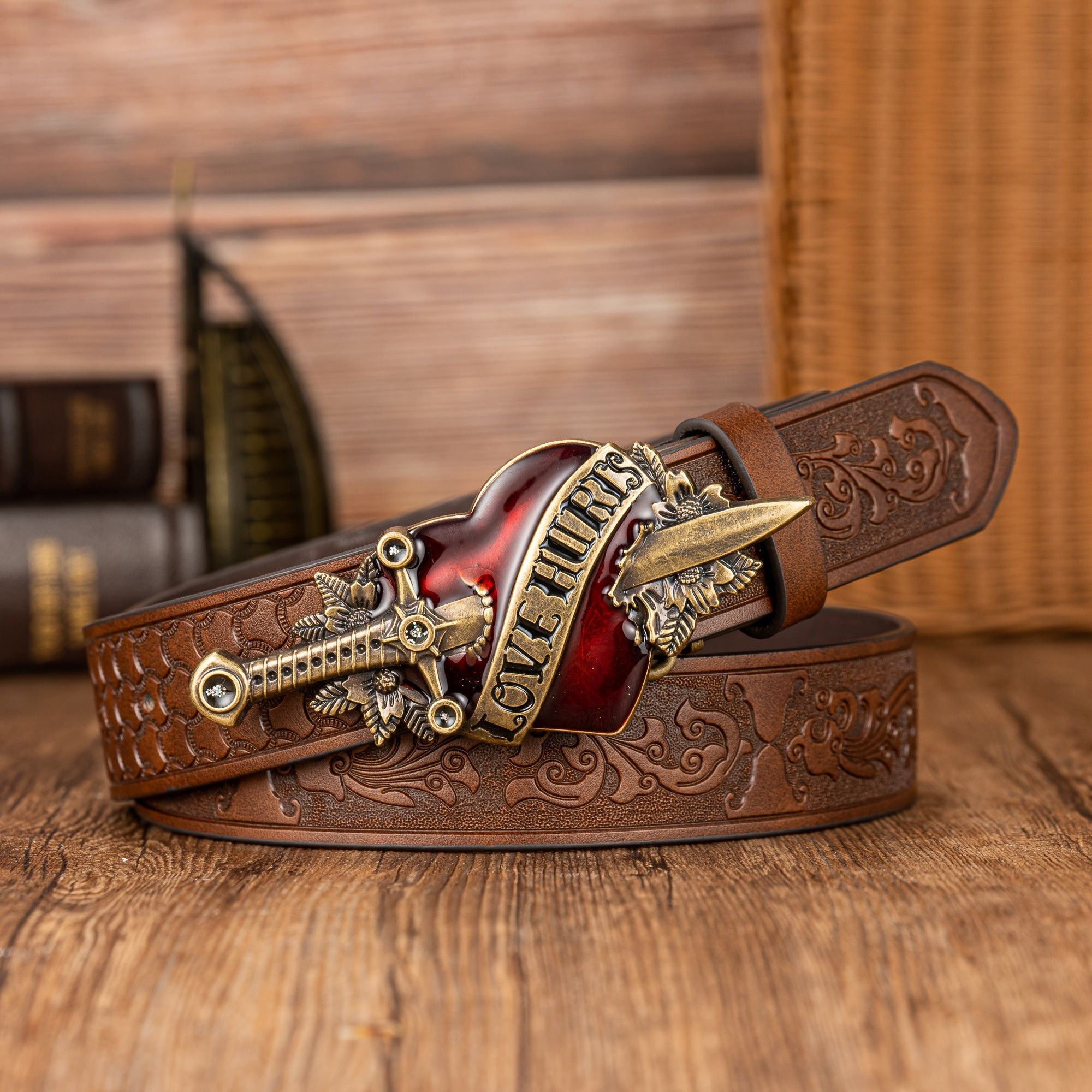 Vintage Vintage Belt with Arrow Heart Buckle Size ONE SIZE - 2 Thumbnail