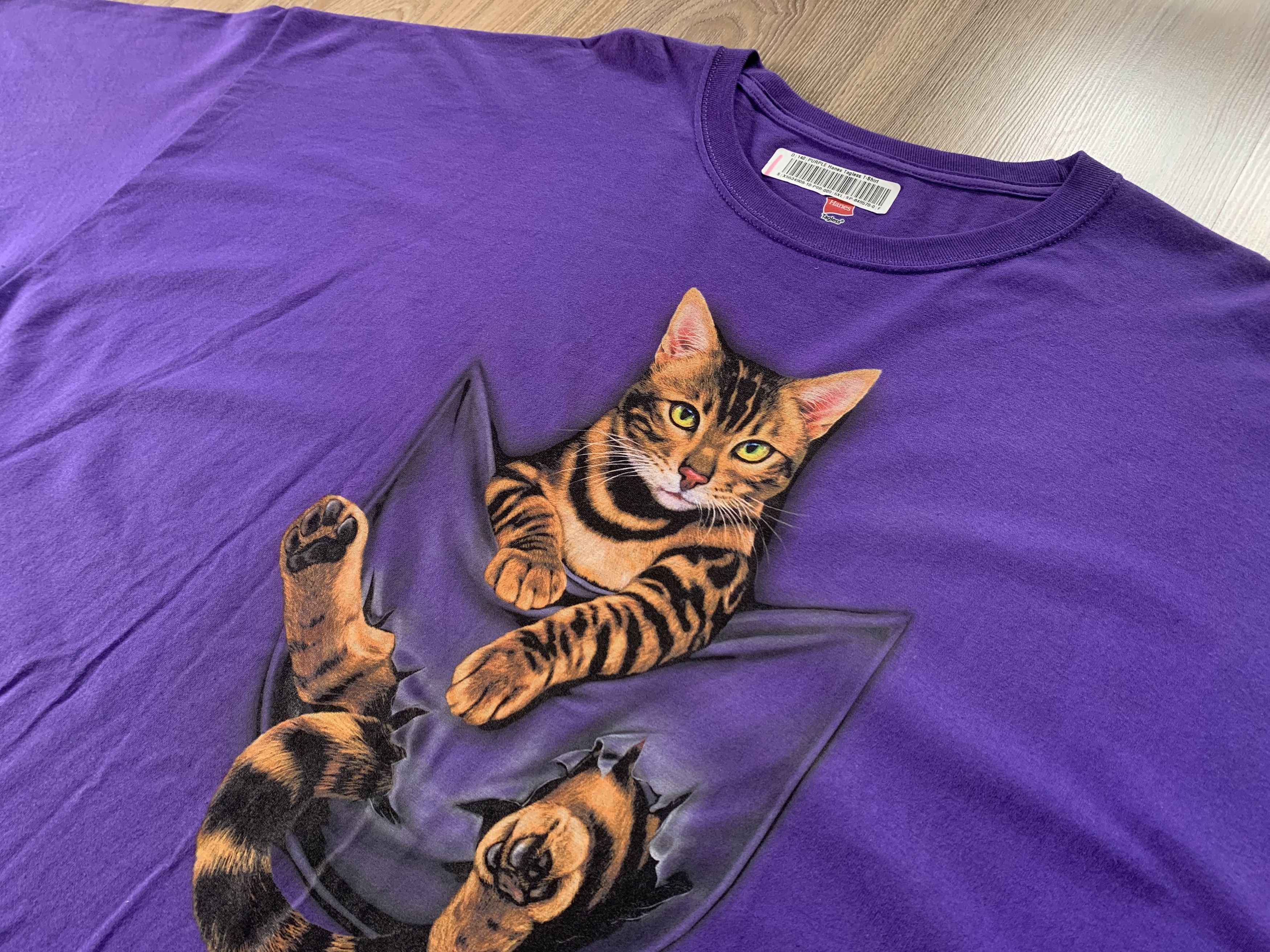 Hanes Hanes Cat In Pocket Printed T-Shirt Size US XXL / EU 58 / 5 - 4 Thumbnail