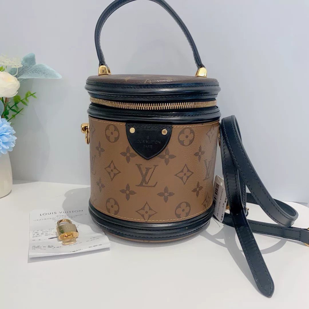 Louis Vuitton Pre-loved Bag Very good condition Size ONE SIZE - 1 Thumbnail