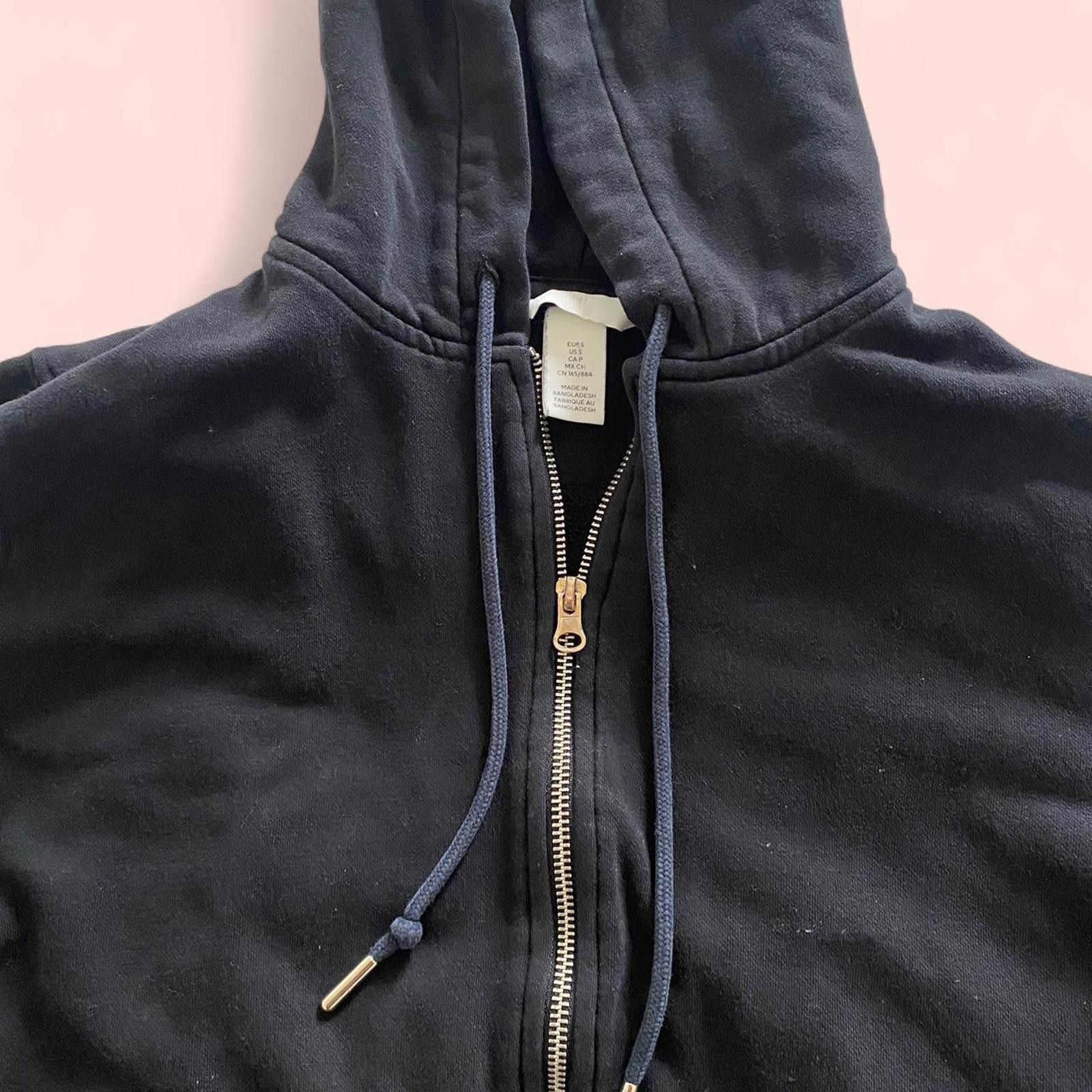 H&M Black zip-up hoodie with a relaxed fit Size S / US 4 / IT 40 - 3 Thumbnail