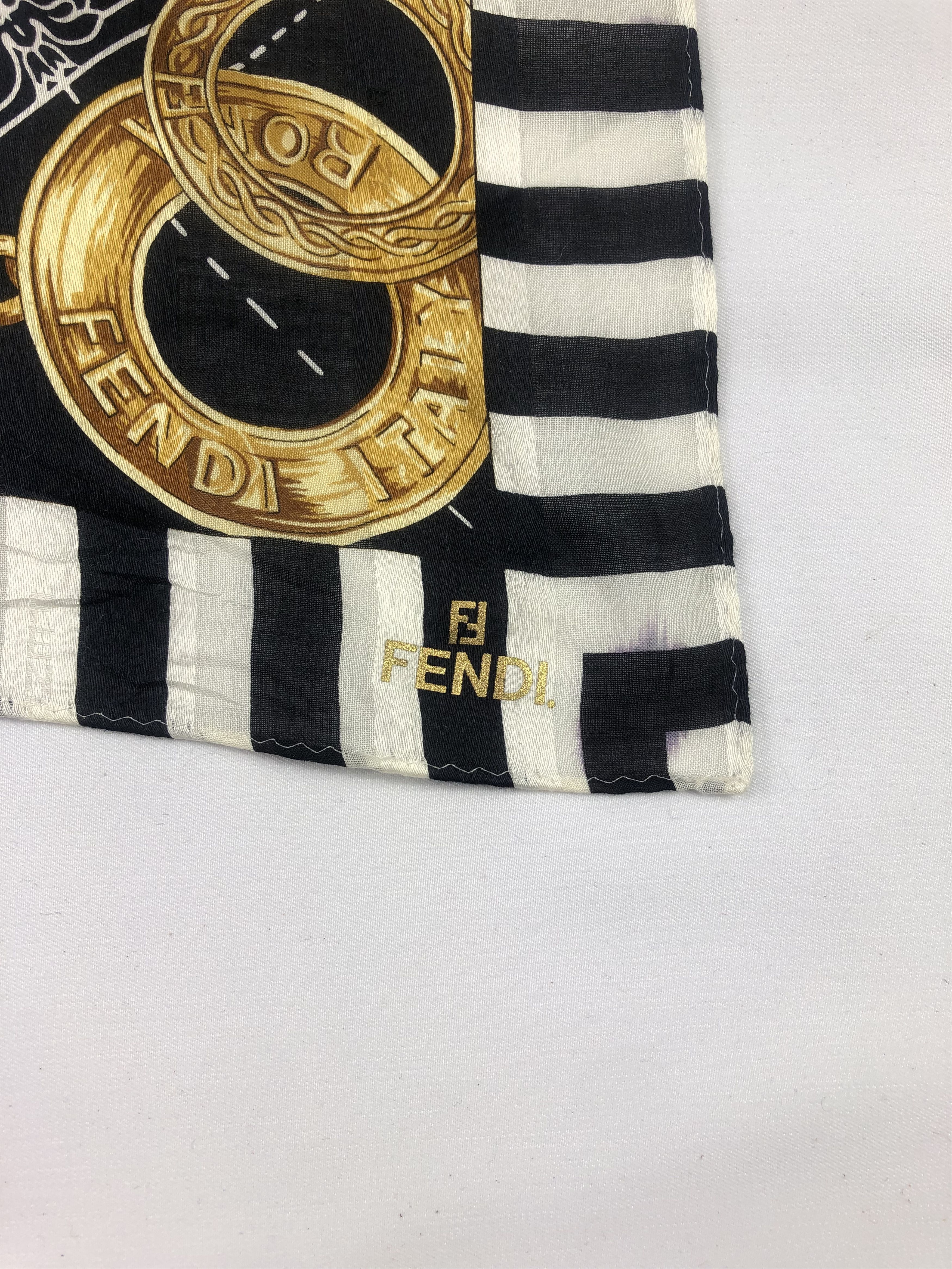 Vintage Fendi Handkerchief / Bandana / Neckerchief A1215 Size ONE SIZE - 5 Thumbnail