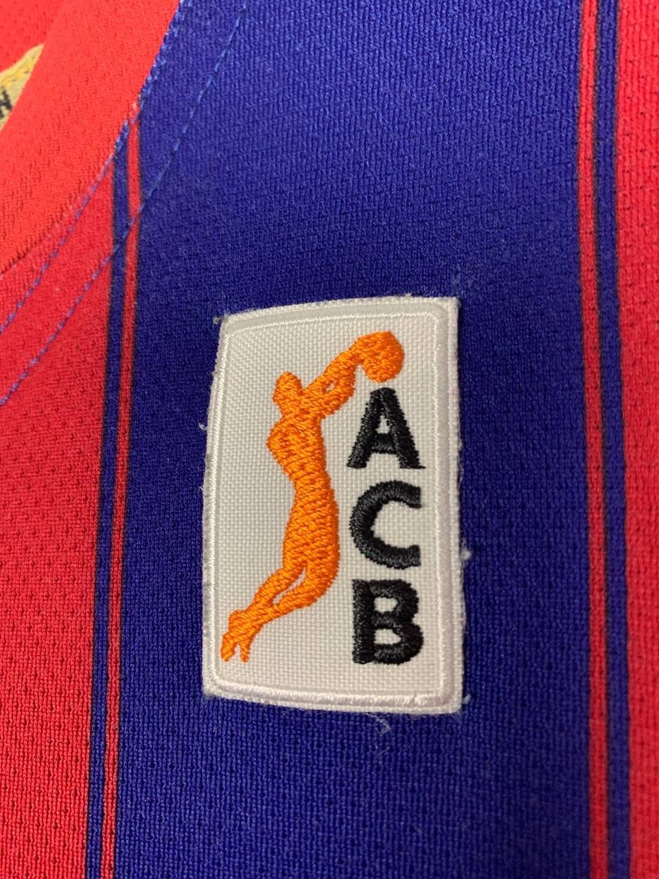 Nike Vintage Nike FC Barcelona Regal Basketball Jersey ACB Size M Size US M / EU 48-50 / 2 - 9 Thumbnail